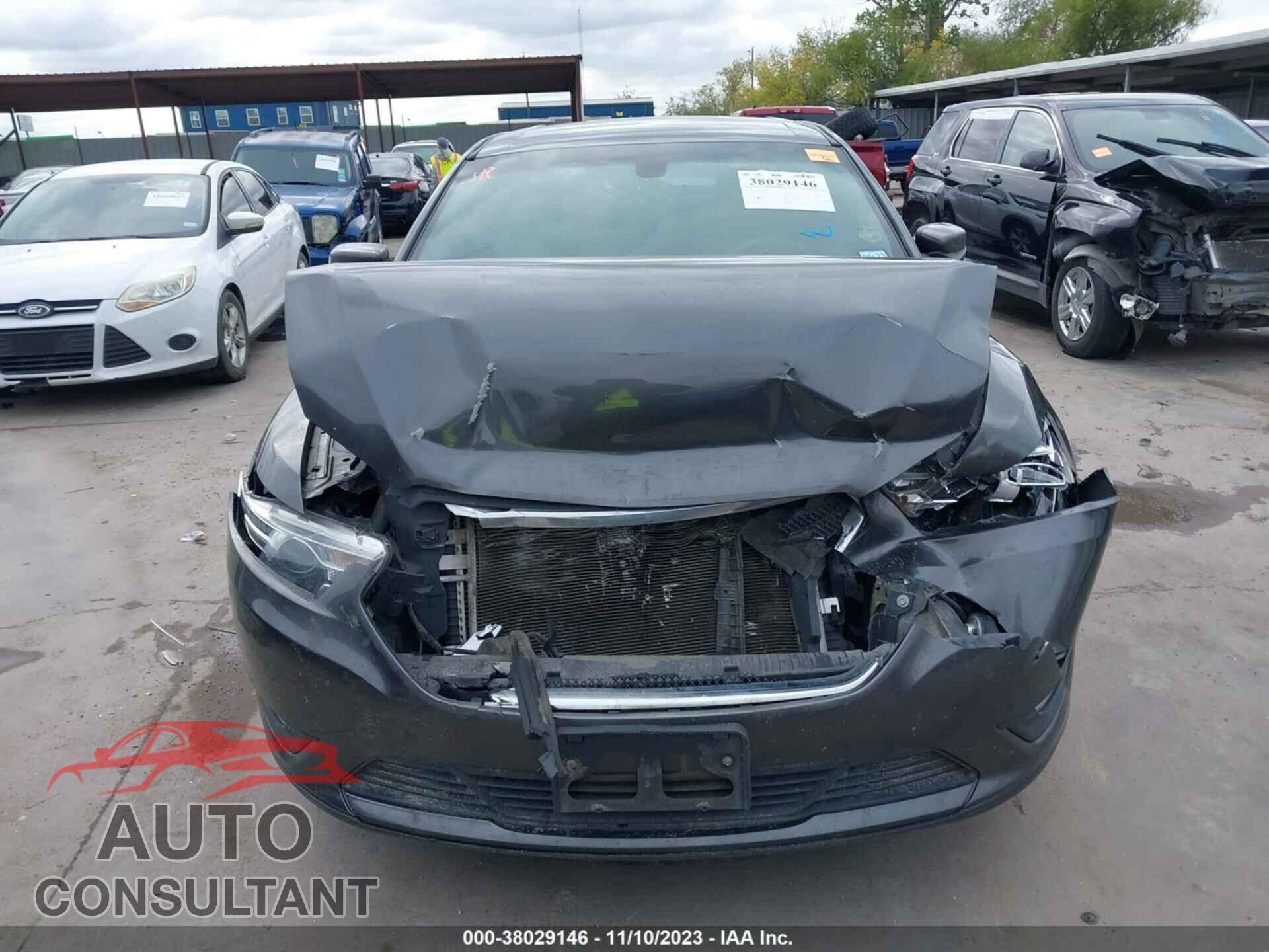 FORD TAURUS 2016 - 1FAHP2E86GG137945