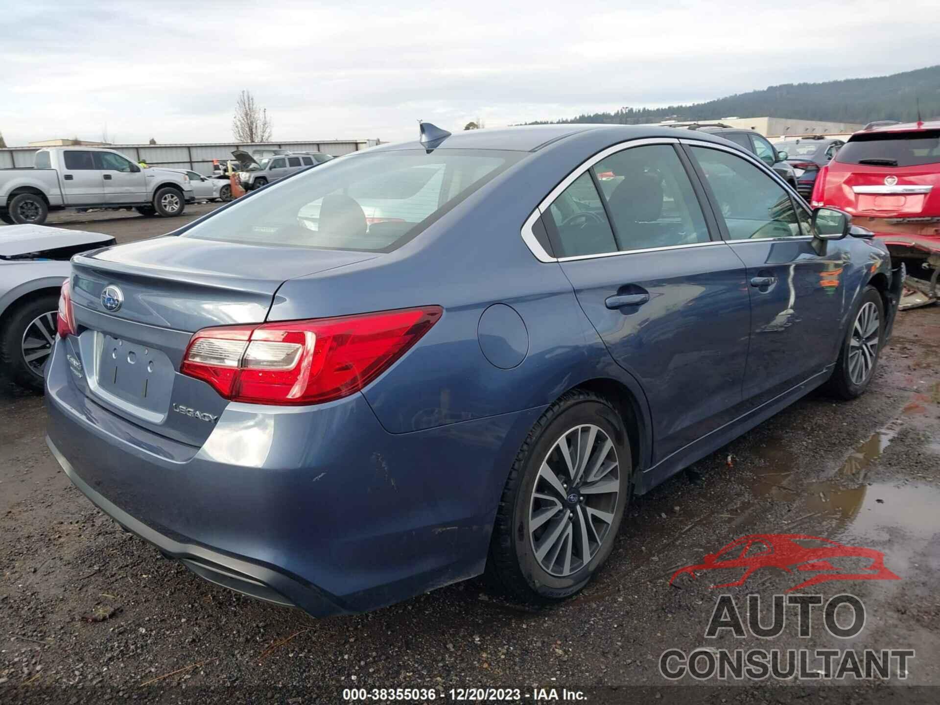 SUBARU LEGACY 2018 - 4S3BNAF62J3041273