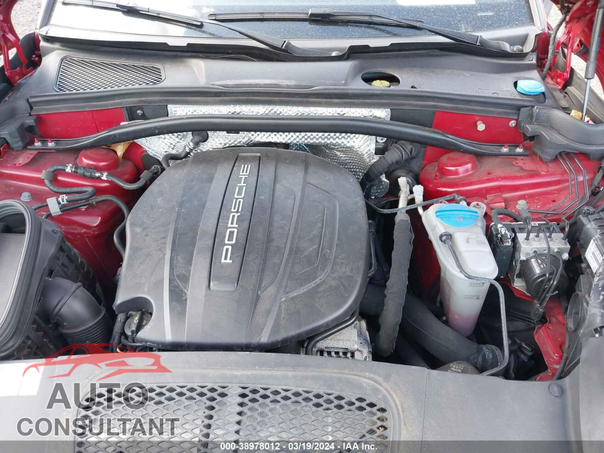 PORSCHE MACAN 2018 - WP1AA2A57JLB17662