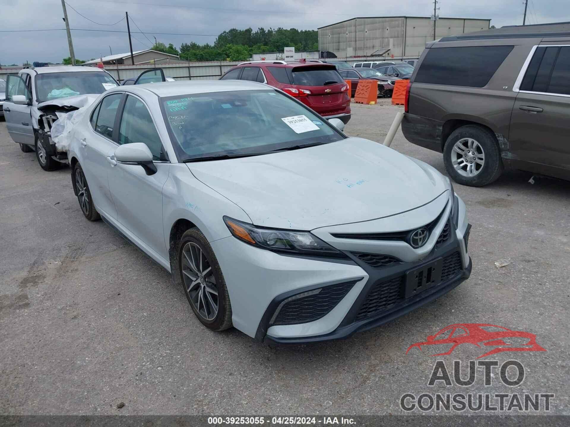 TOYOTA CAMRY 2024 - 4T1T11AK2RU206082