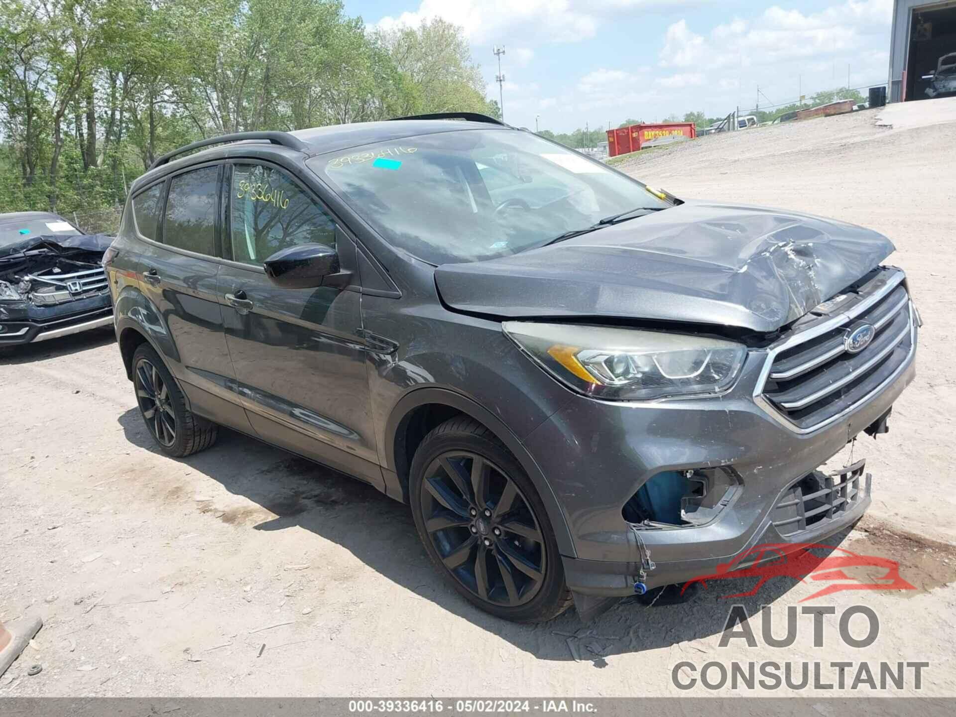 FORD ESCAPE 2017 - 1FMCU0GD7HUE05413