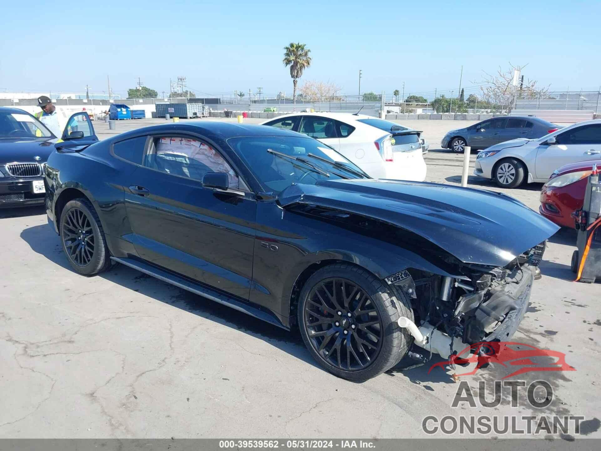 FORD MUSTANG 2016 - 1FA6P8CF3G5268385