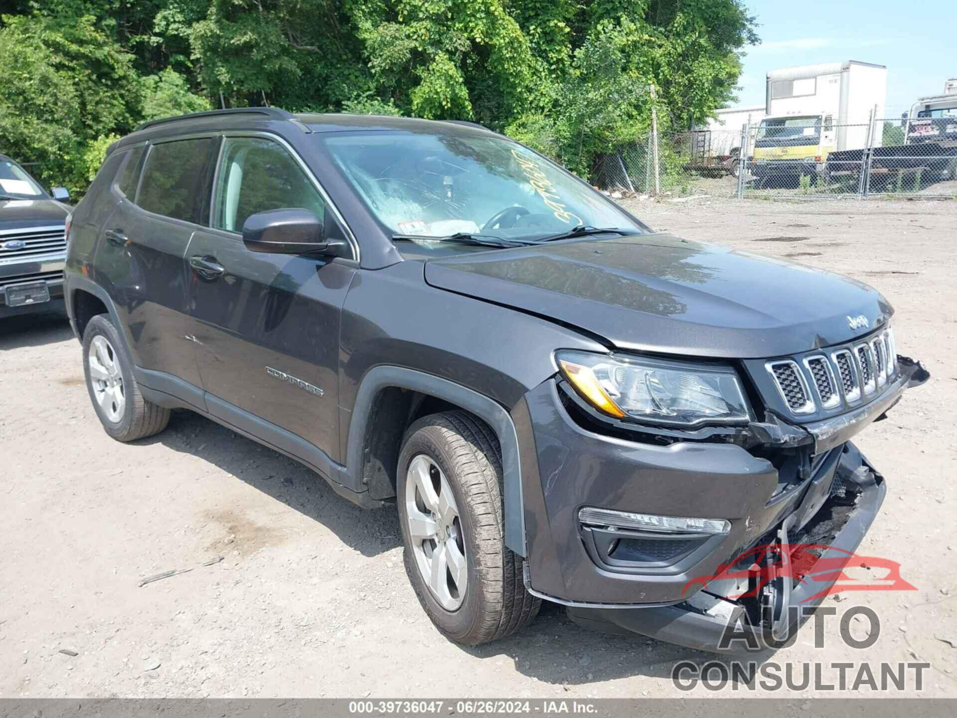 JEEP COMPASS 2018 - 3C4NJDBB2JT284616