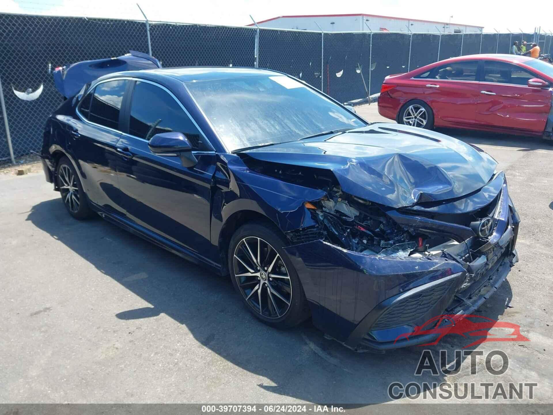 TOYOTA CAMRY 2021 - 4T1T11AK9MU570539