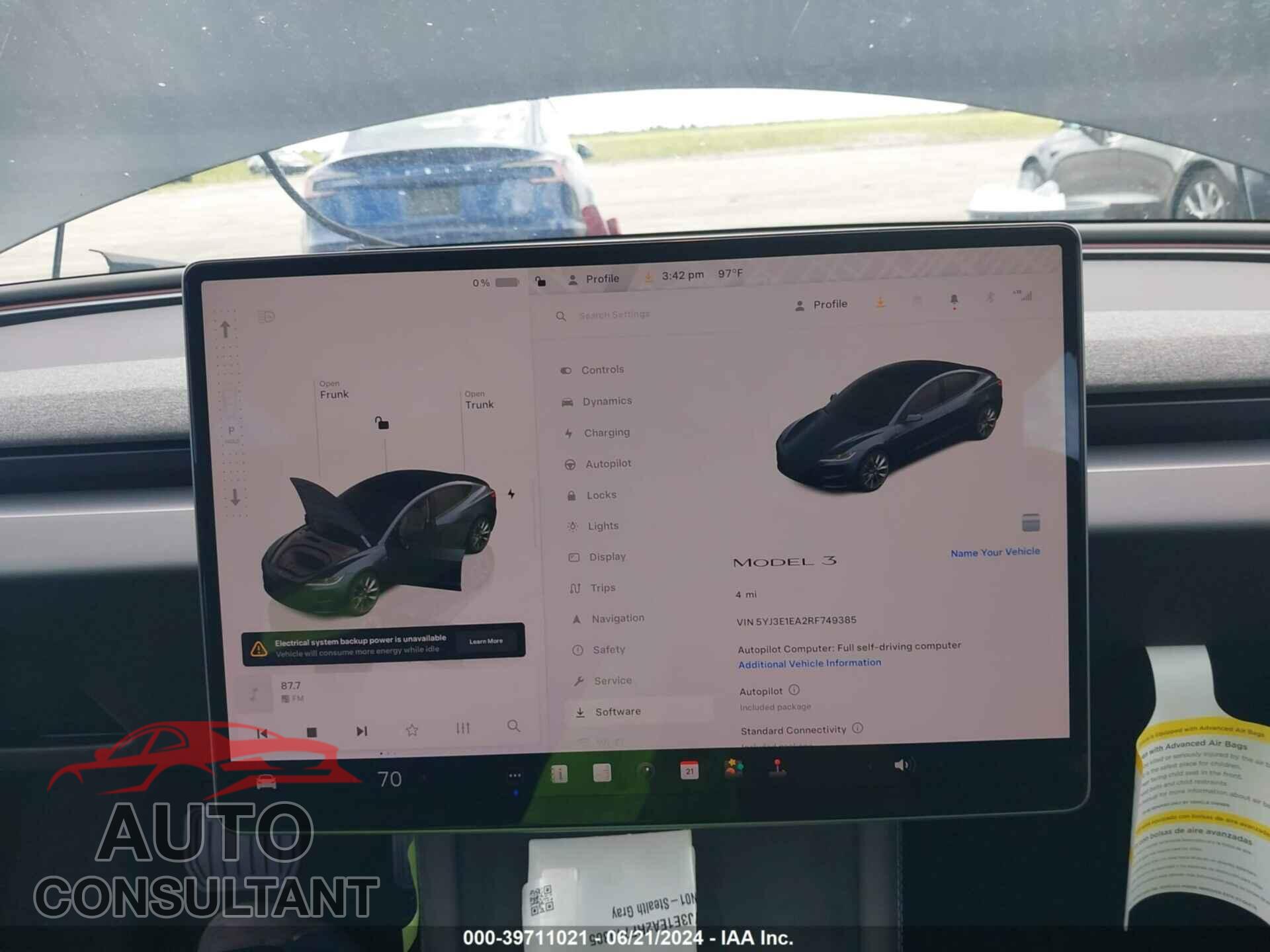 TESLA MODEL 3 2024 - 5YJ3E1EA2RF749385
