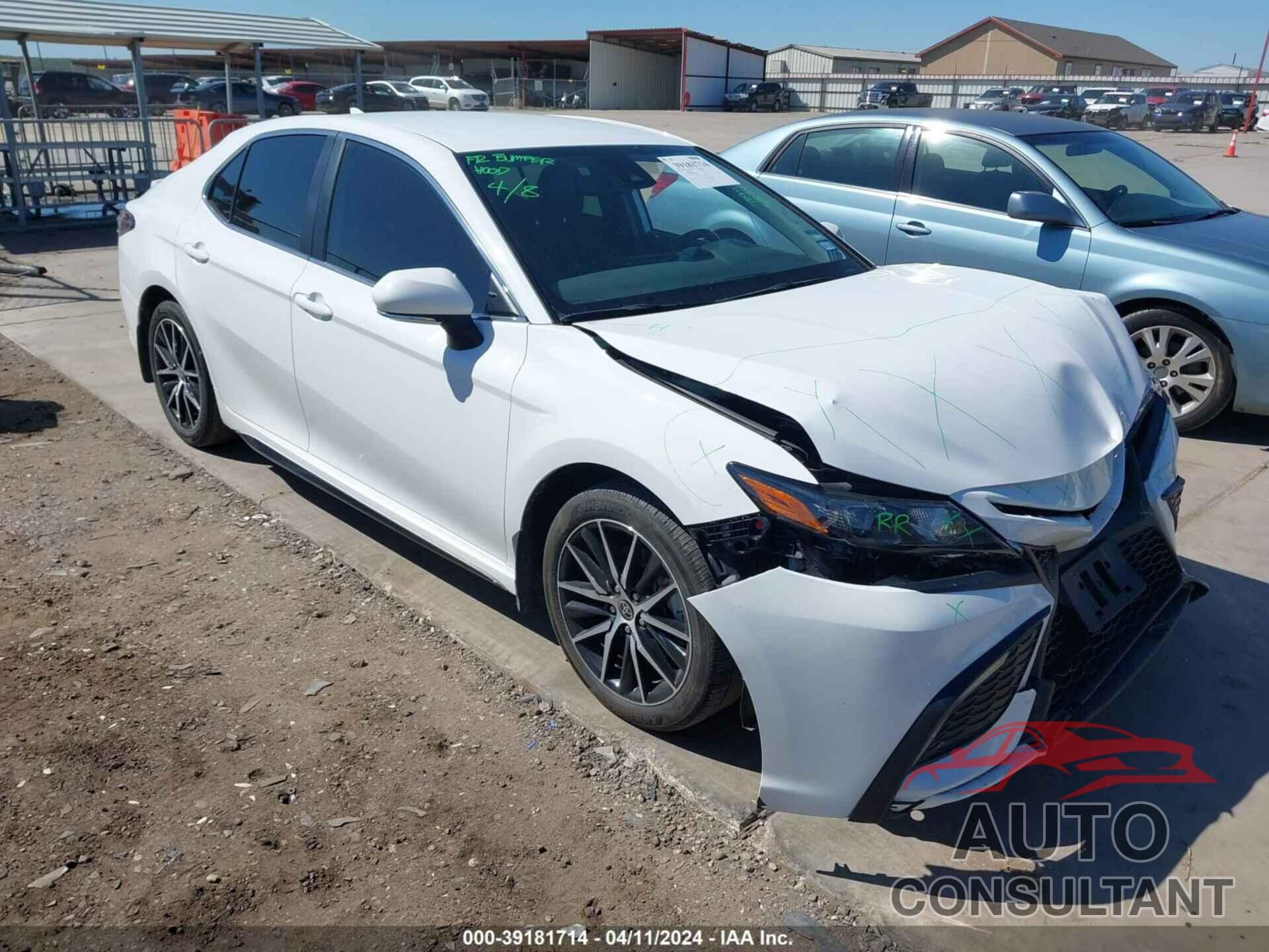 TOYOTA CAMRY 2023 - 4T1G11AK3PU819794
