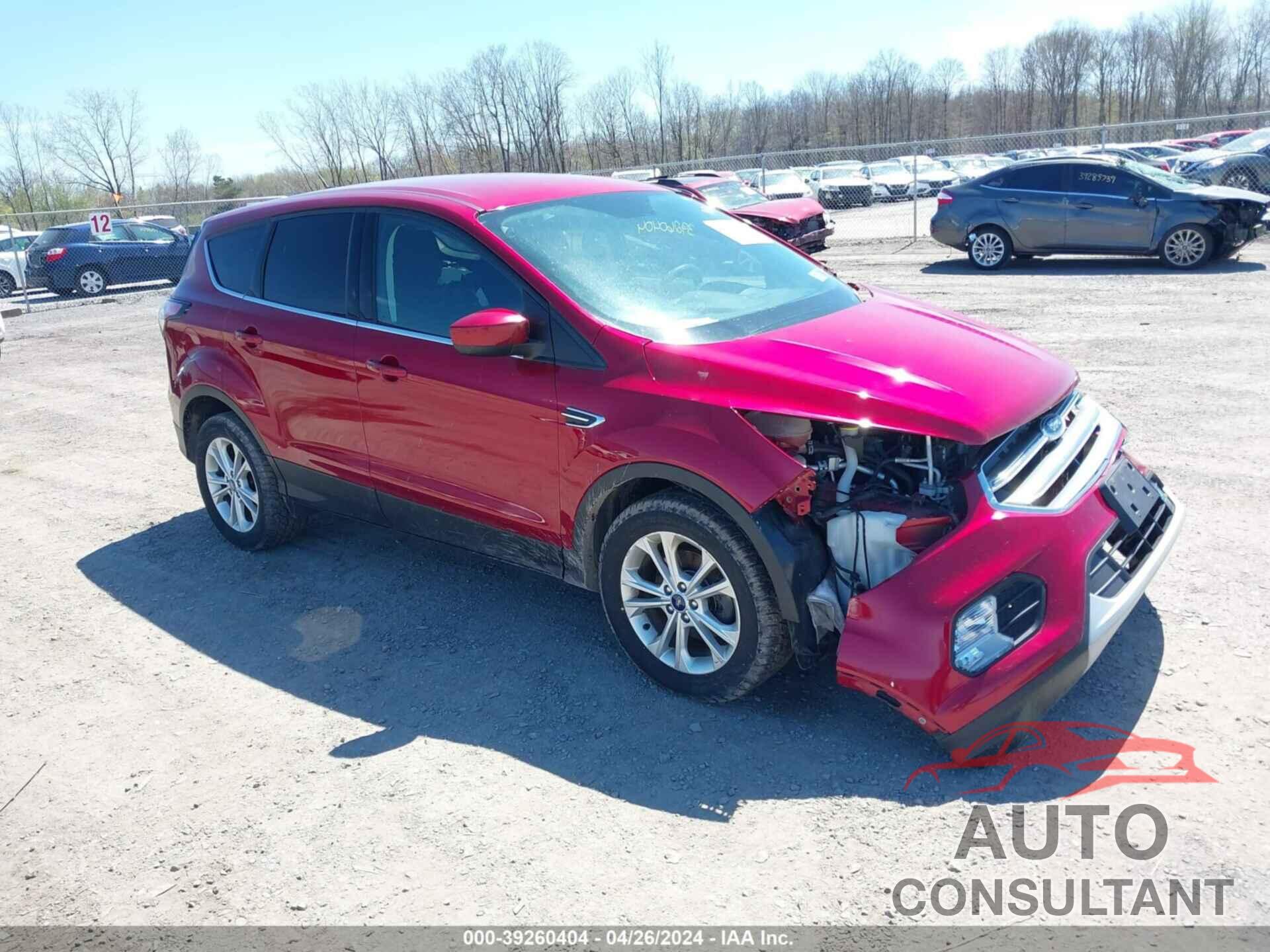 FORD ESCAPE 2017 - 1FMCU0GD4HUD17225