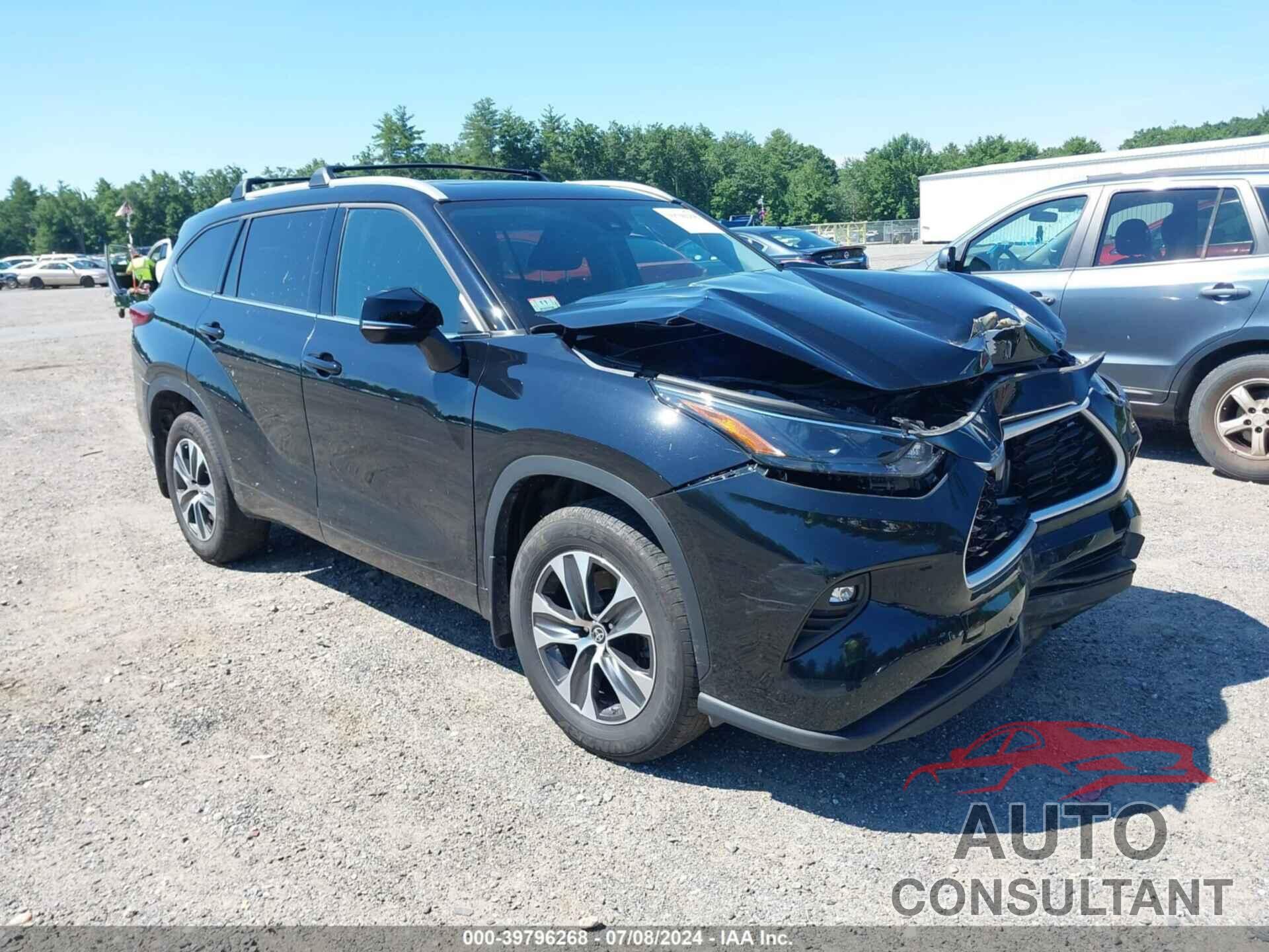 TOYOTA HIGHLANDER 2022 - 5TDHZRBH8NS595927