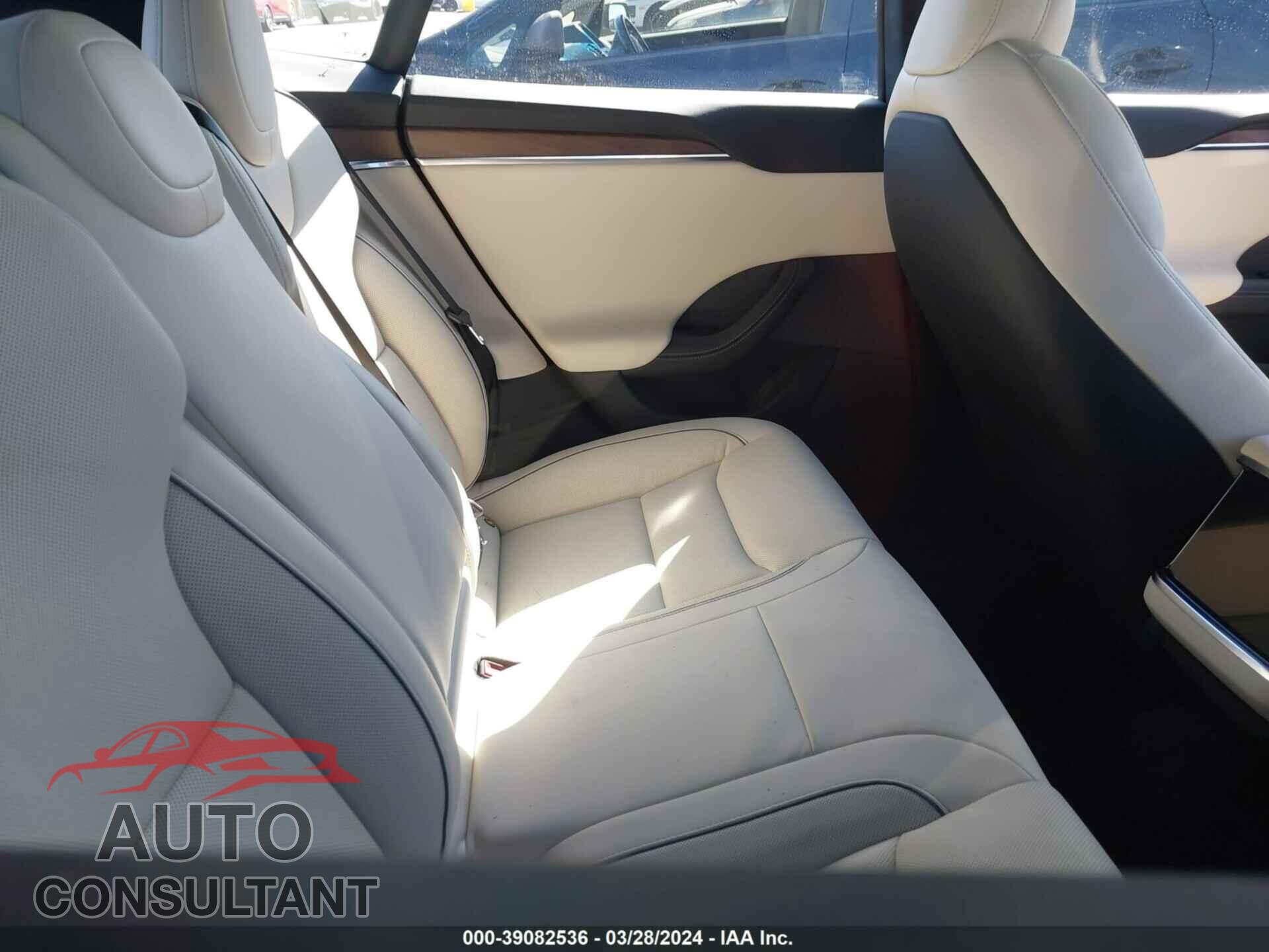 TESLA MODEL S 2021 - 5YJSA1E6XMF449668