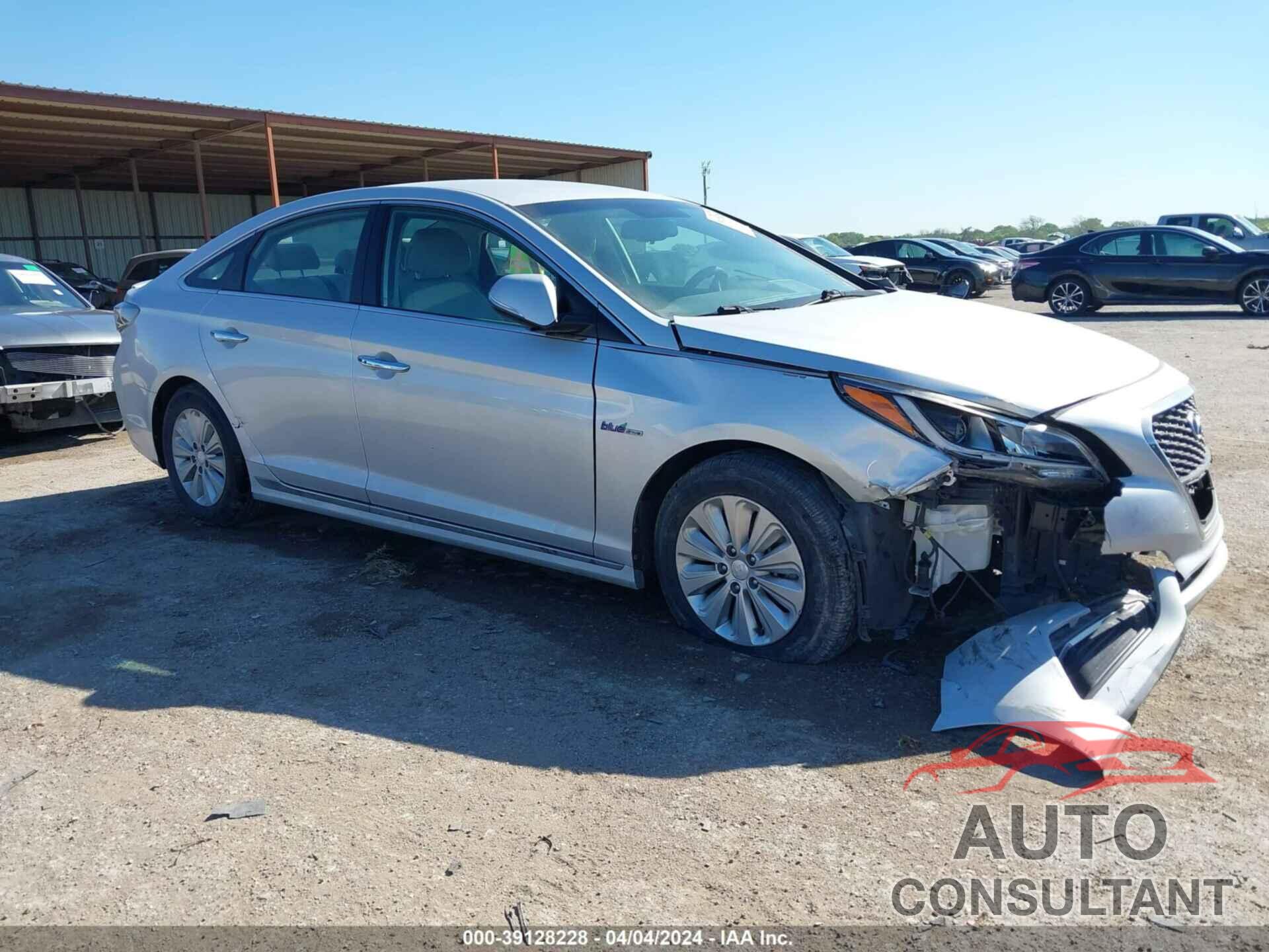HYUNDAI SONATA 2016 - KMHE24L18GA011873