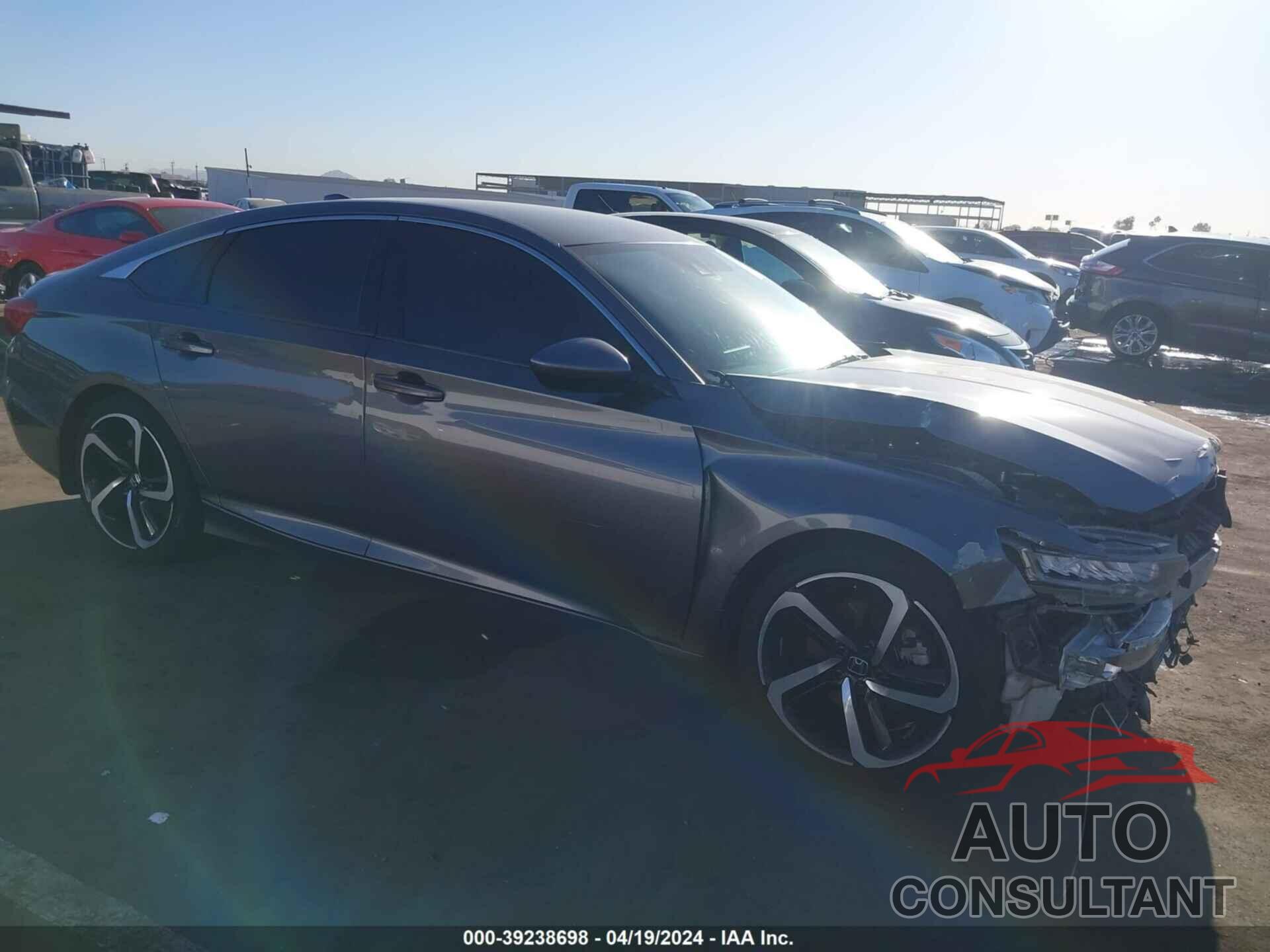 HONDA ACCORD 2018 - 1HGCV1F32JA151795