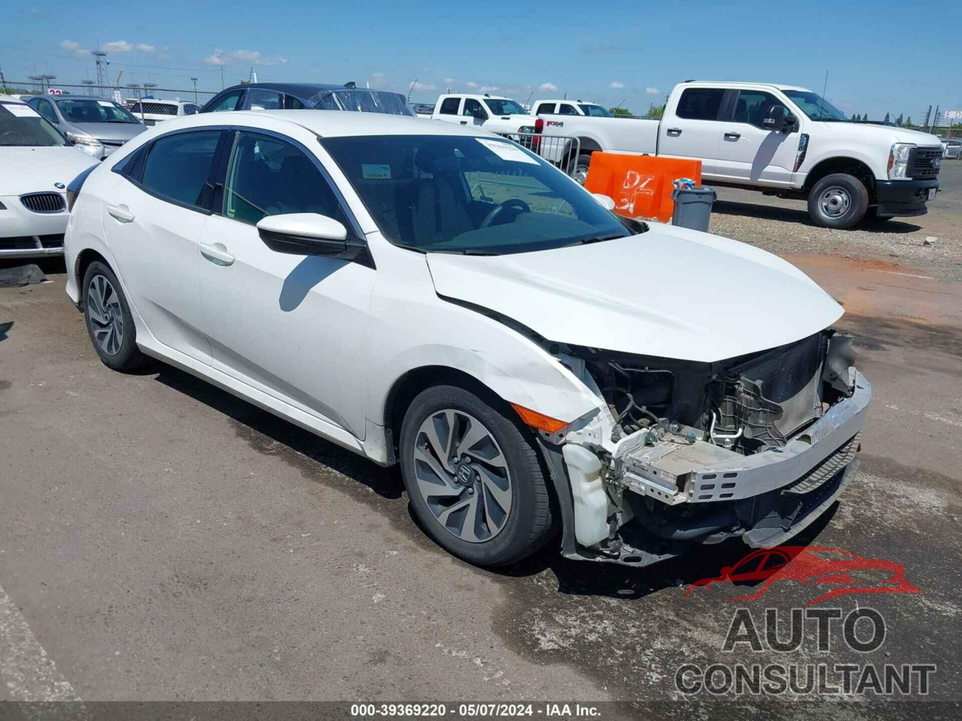 HONDA CIVIC 2018 - SHHFK7H21JU411329