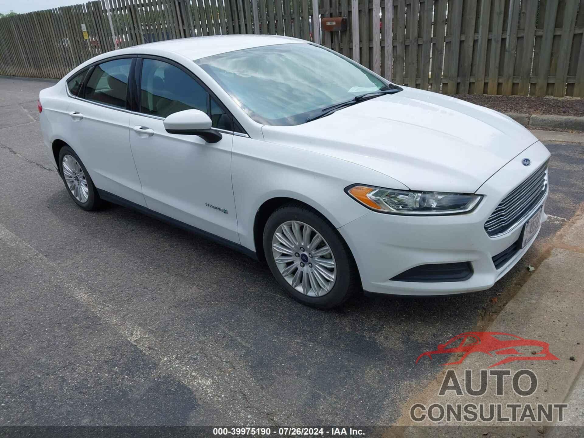 FORD FUSION HYBRID 2016 - 3FA6P0UU3GR200910