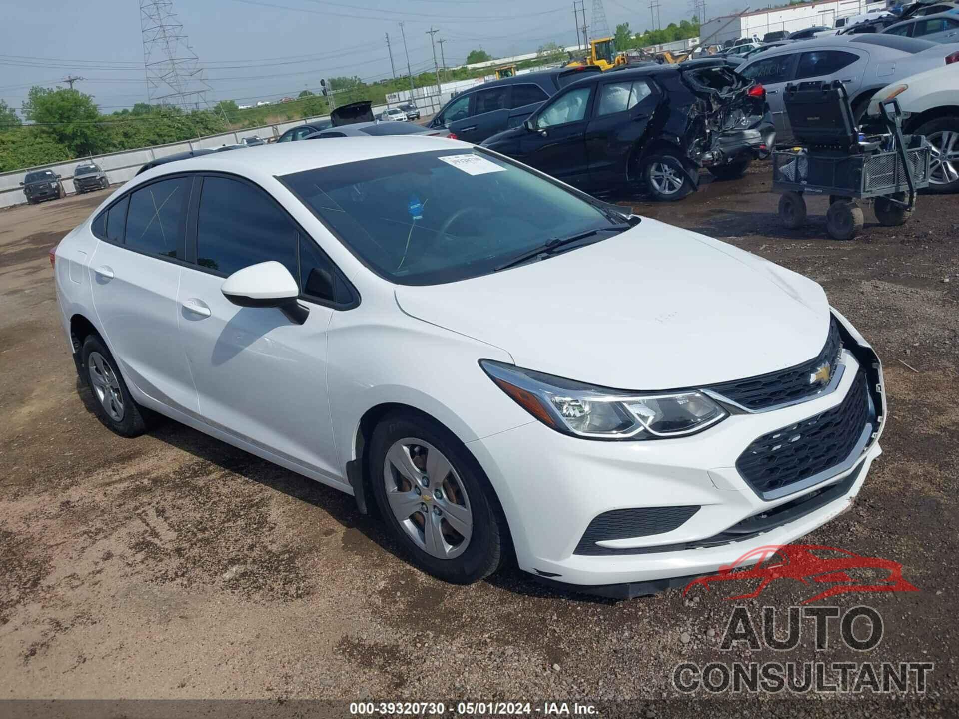 CHEVROLET CRUZE 2018 - 1G1BC5SM8J7186255