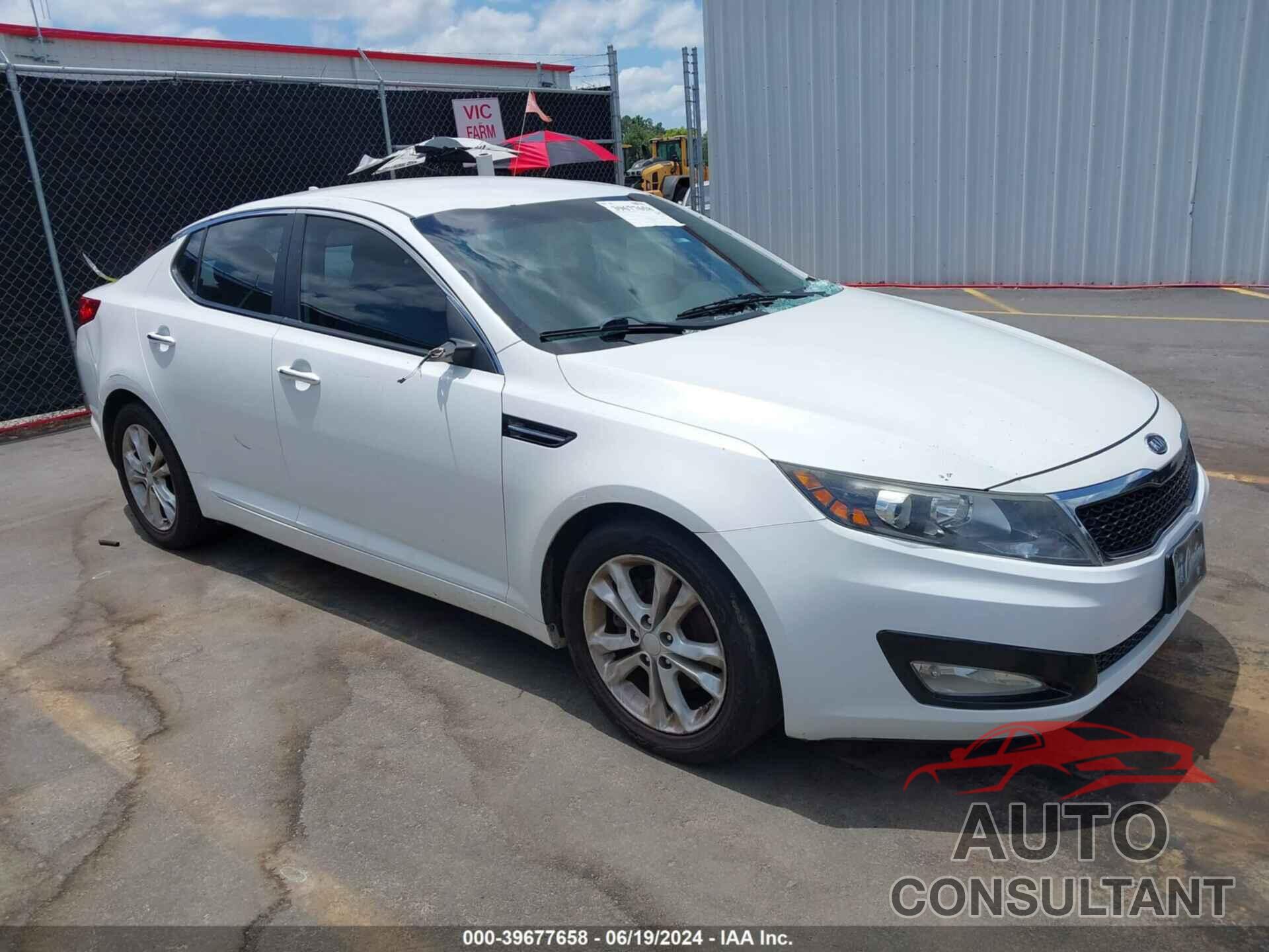 KIA OPTIMA 2012 - 5XXGM4A72CG038239