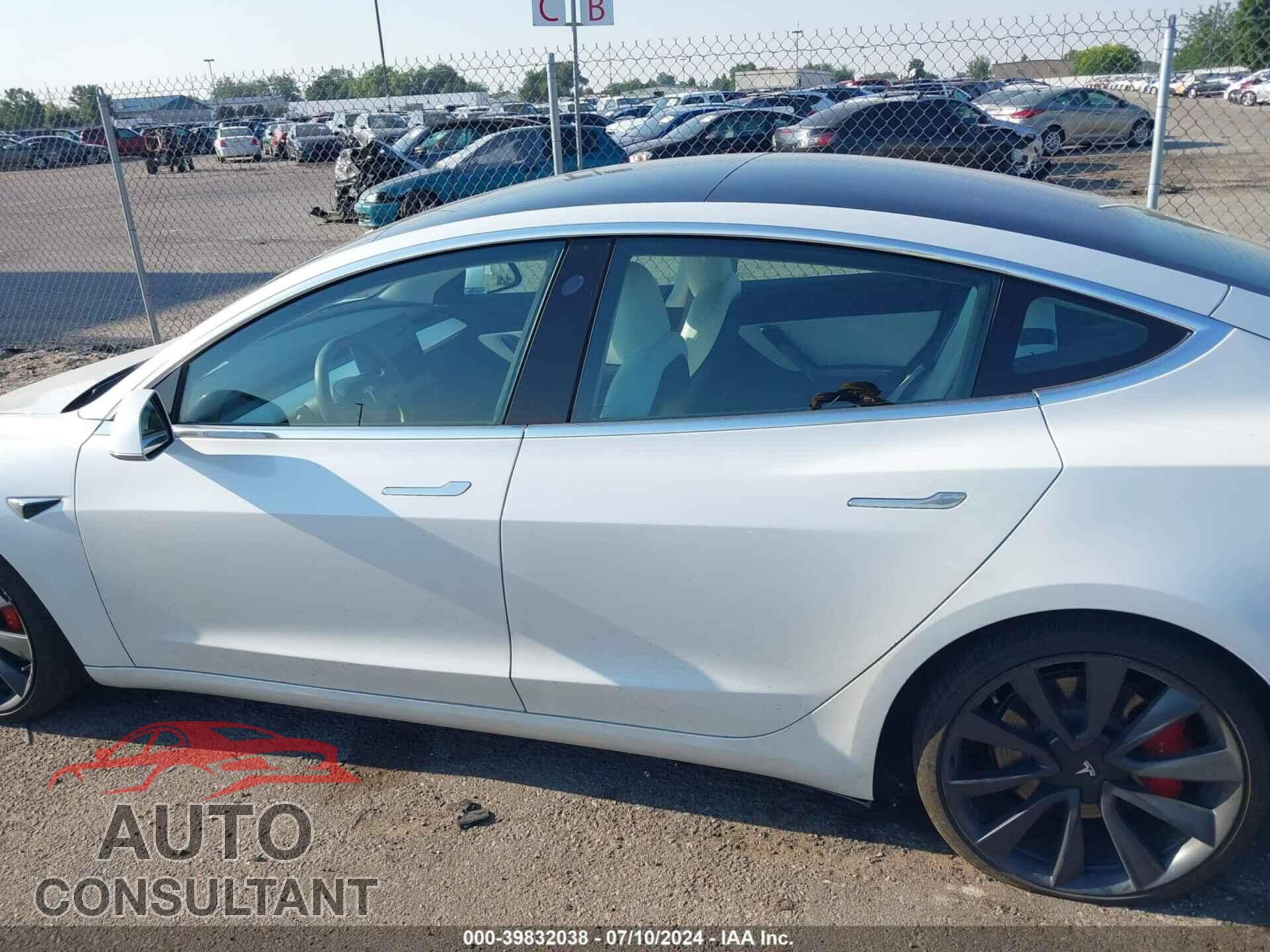 TESLA MODEL 3 2020 - 5YJ3E1EC9LF791996