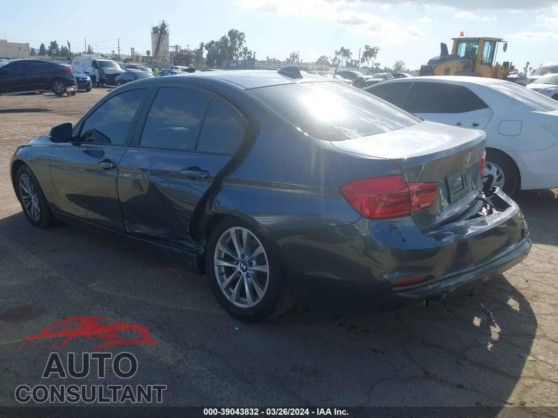 BMW 320I 2016 - WBA8E1G59GNU11662