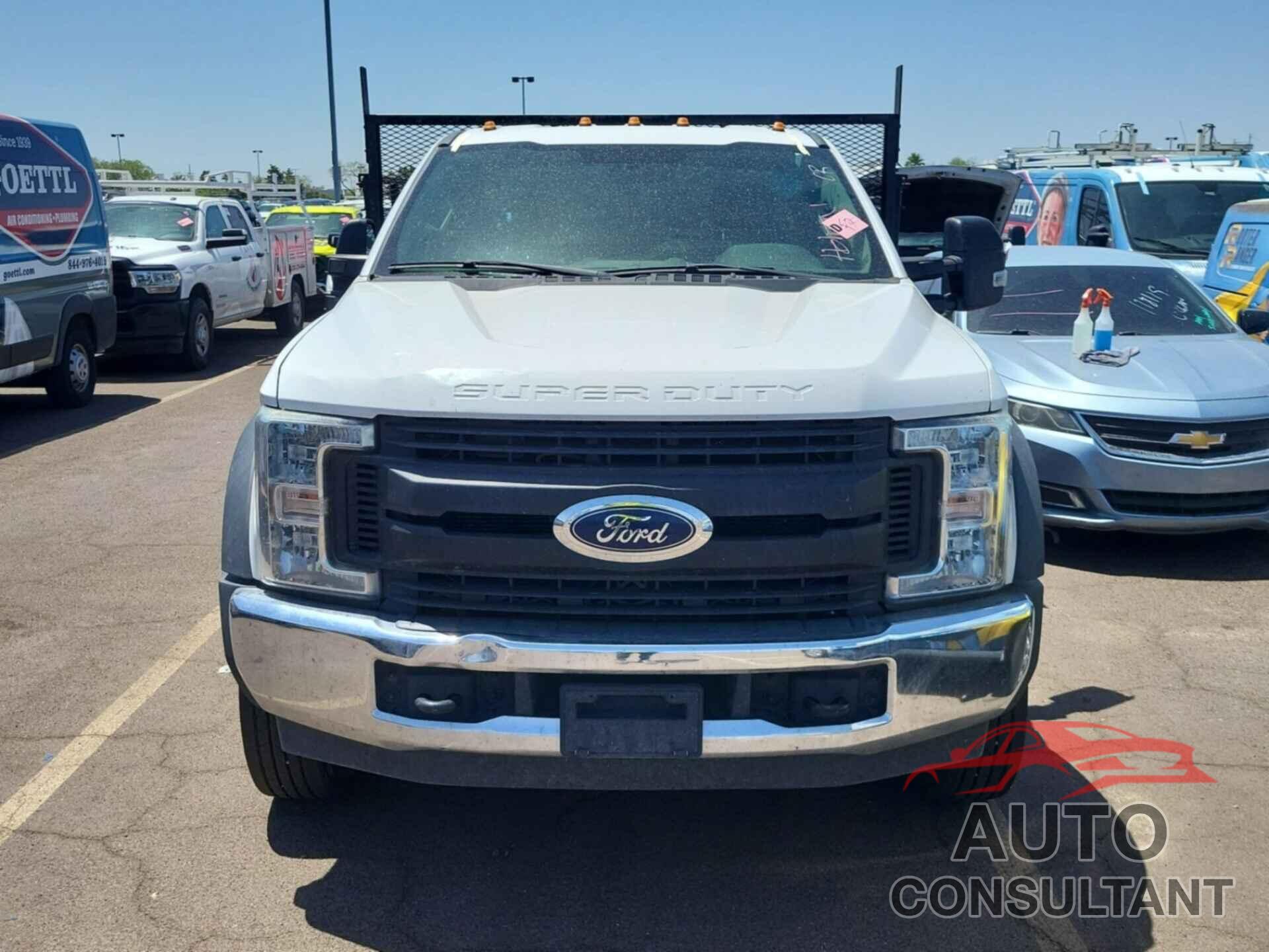FORD F-450 CHASSIS 2019 - 1FDUF4GT9KED57198