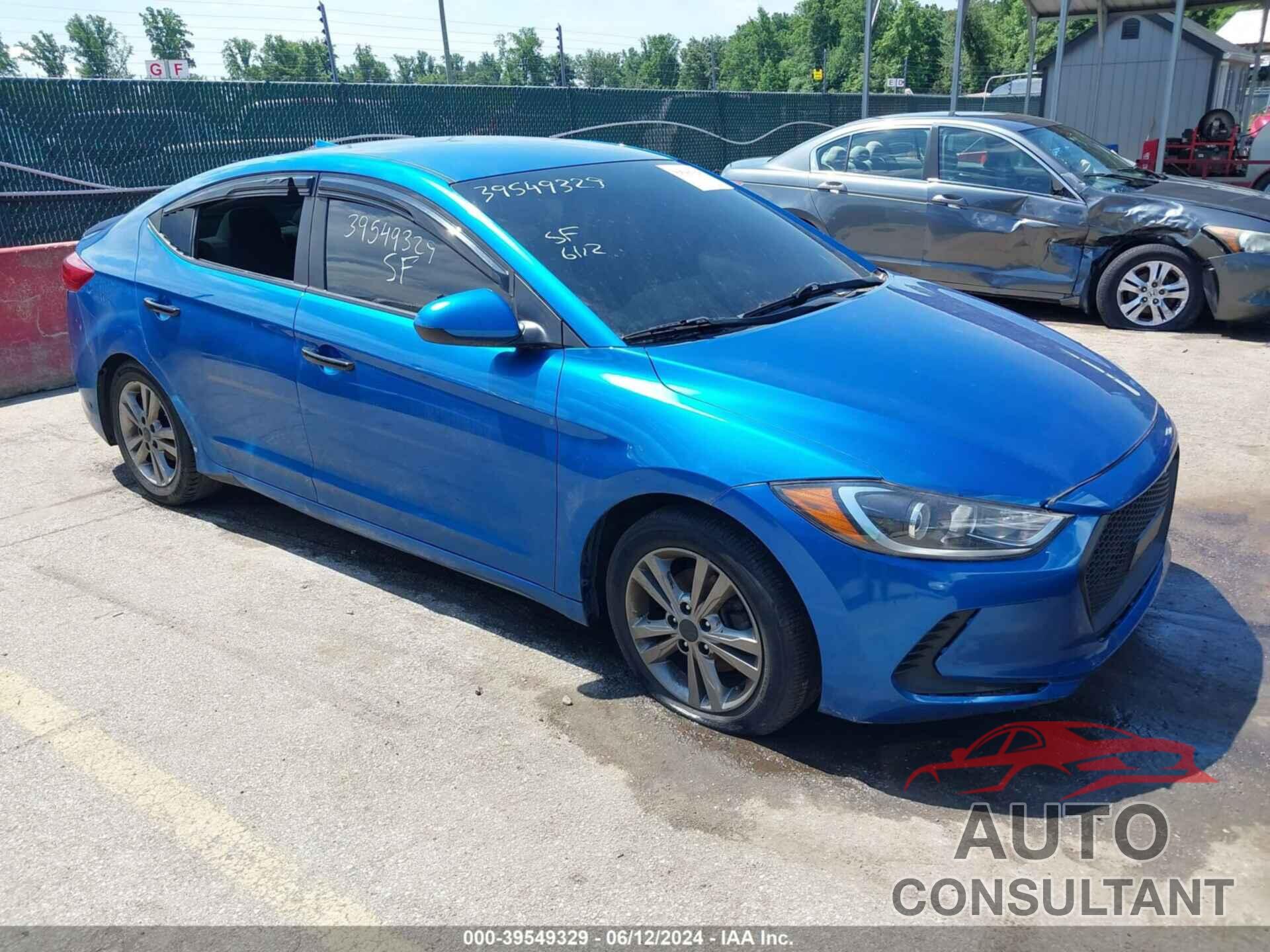 HYUNDAI ELANTRA 2018 - 5NPD84LF2JH365074