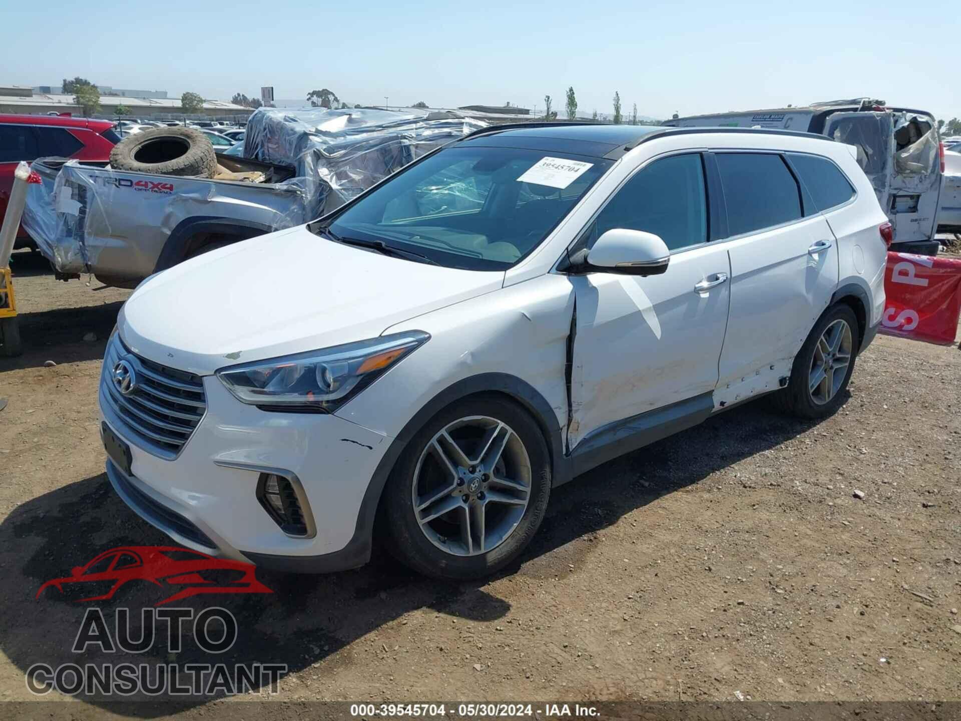 HYUNDAI SANTA FE 2017 - KM8SR4HF2HU228211