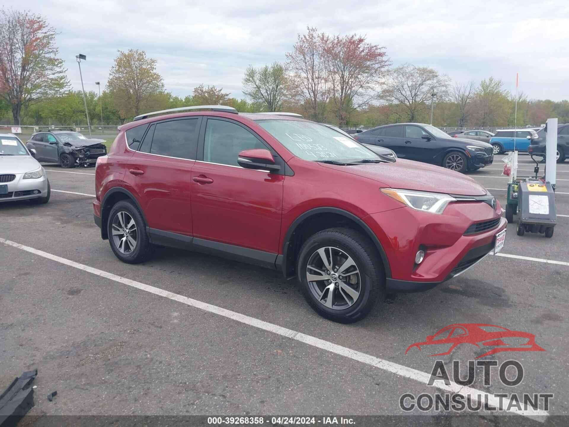 TOYOTA RAV4 2018 - 2T3RFREV0JW713864