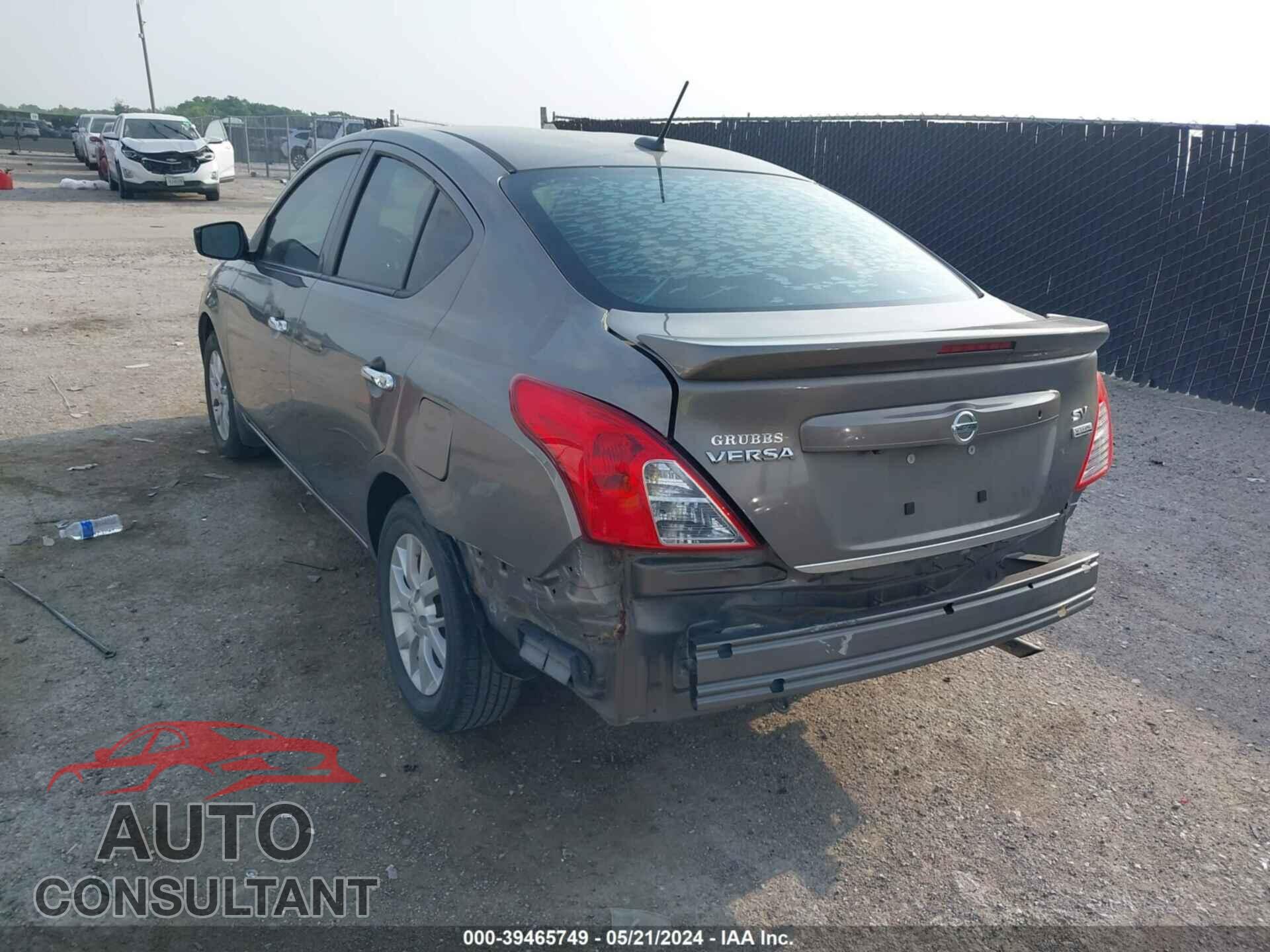 NISSAN VERSA 2017 - 3N1CN7AP3HL886383