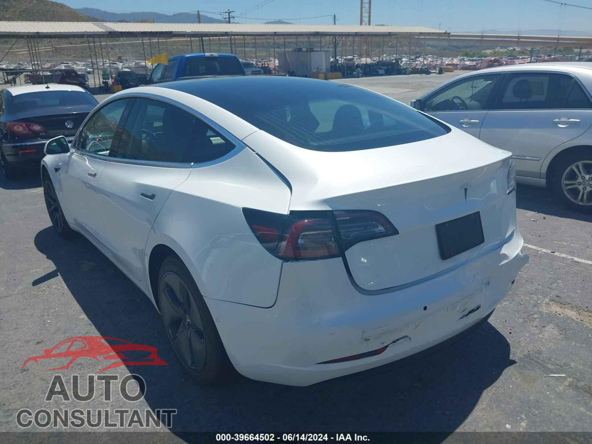 TESLA MODEL 3 2020 - 5YJ3E1EA2LF590570