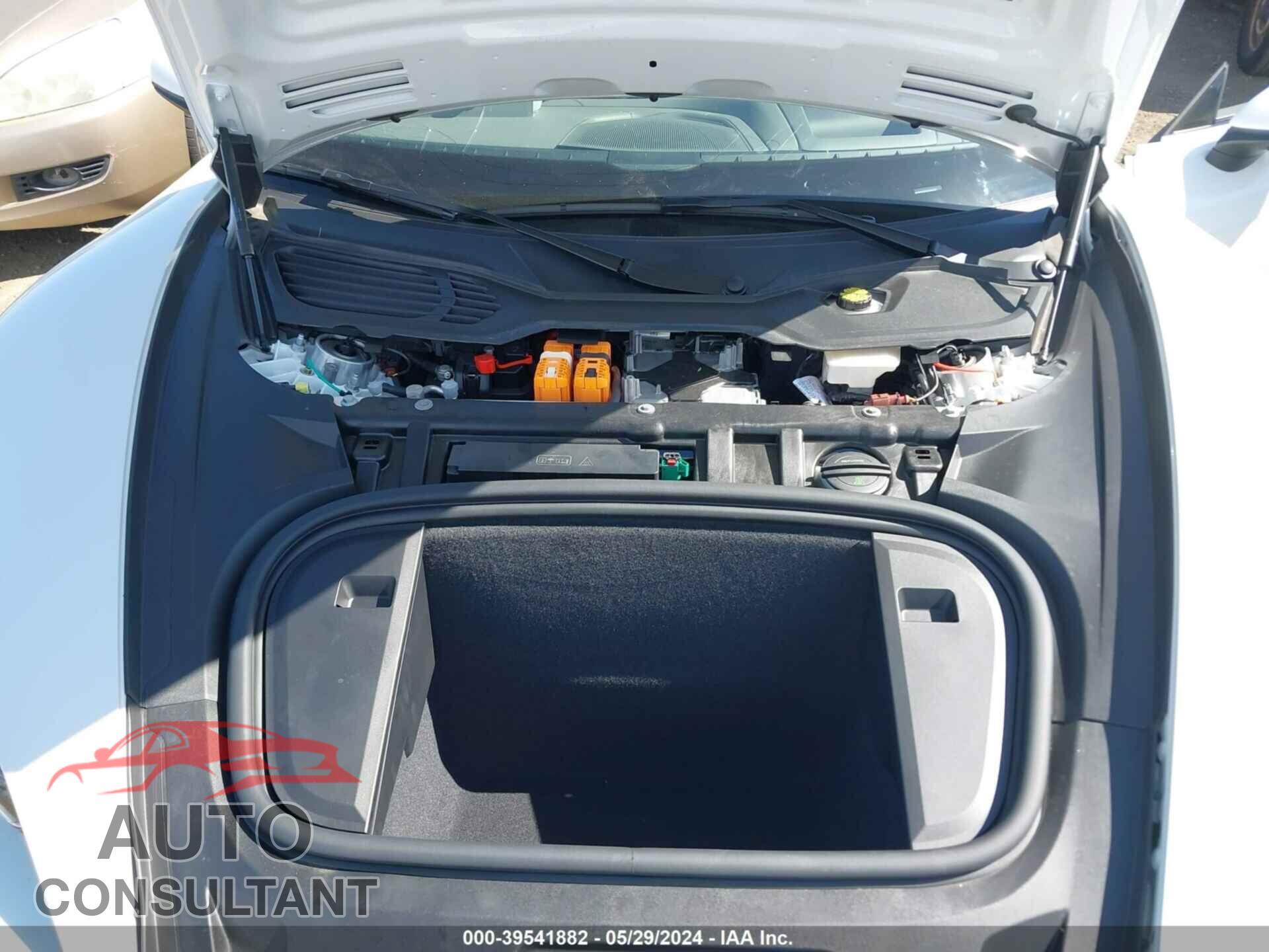 PORSCHE TAYCAN 2023 - WP0AA2Y14PSA14320