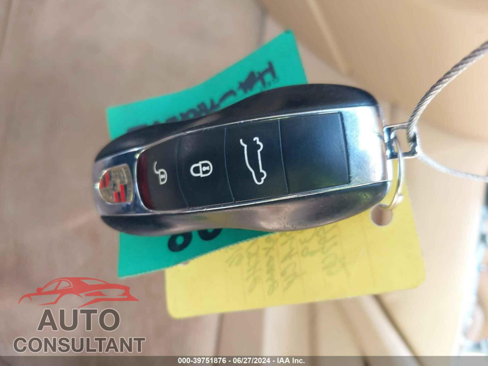 PORSCHE CAYENNE 2016 - WP1AA2A26GLA10939