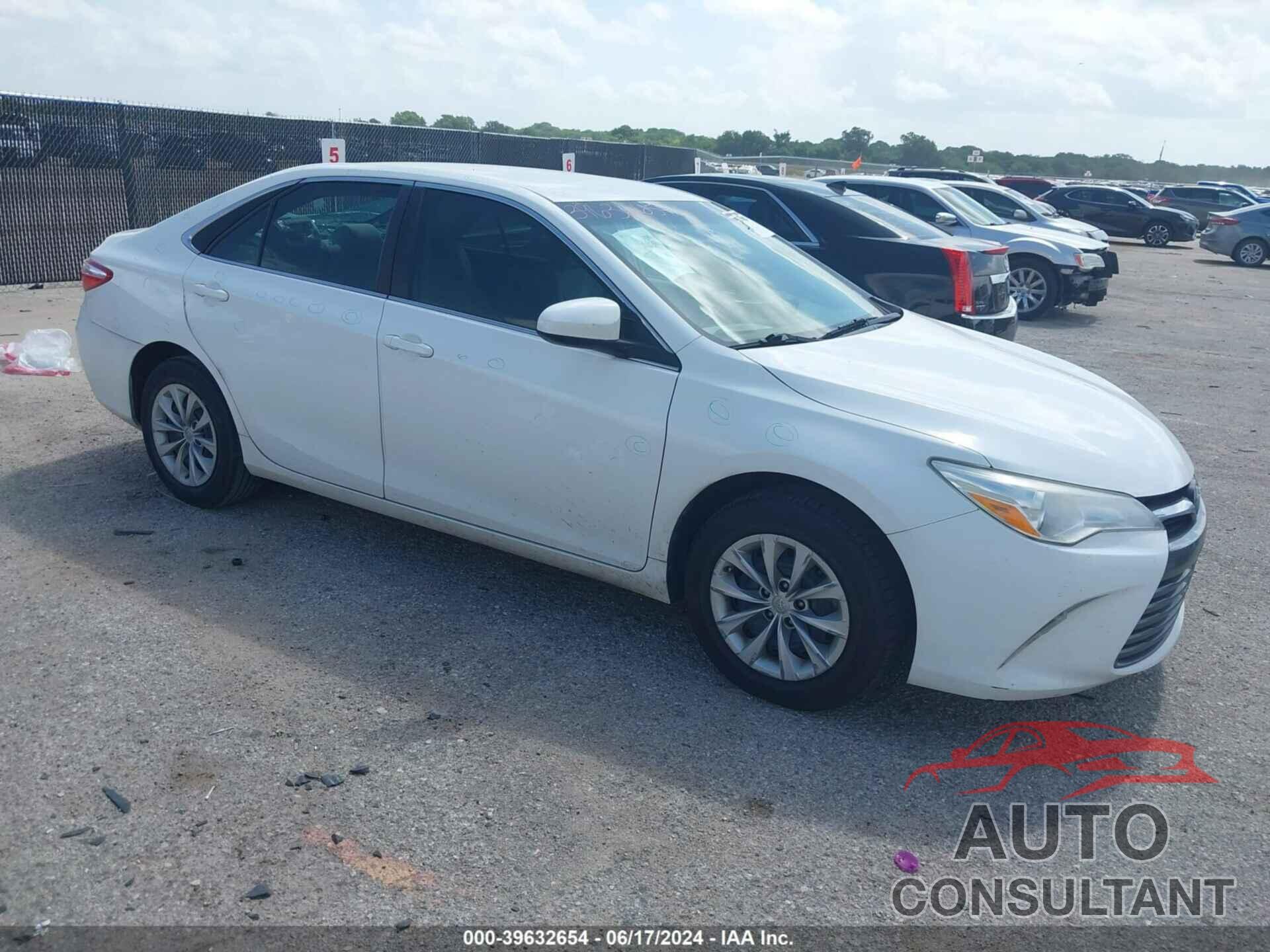 TOYOTA CAMRY 2017 - 4T1BF1FK3HU391845