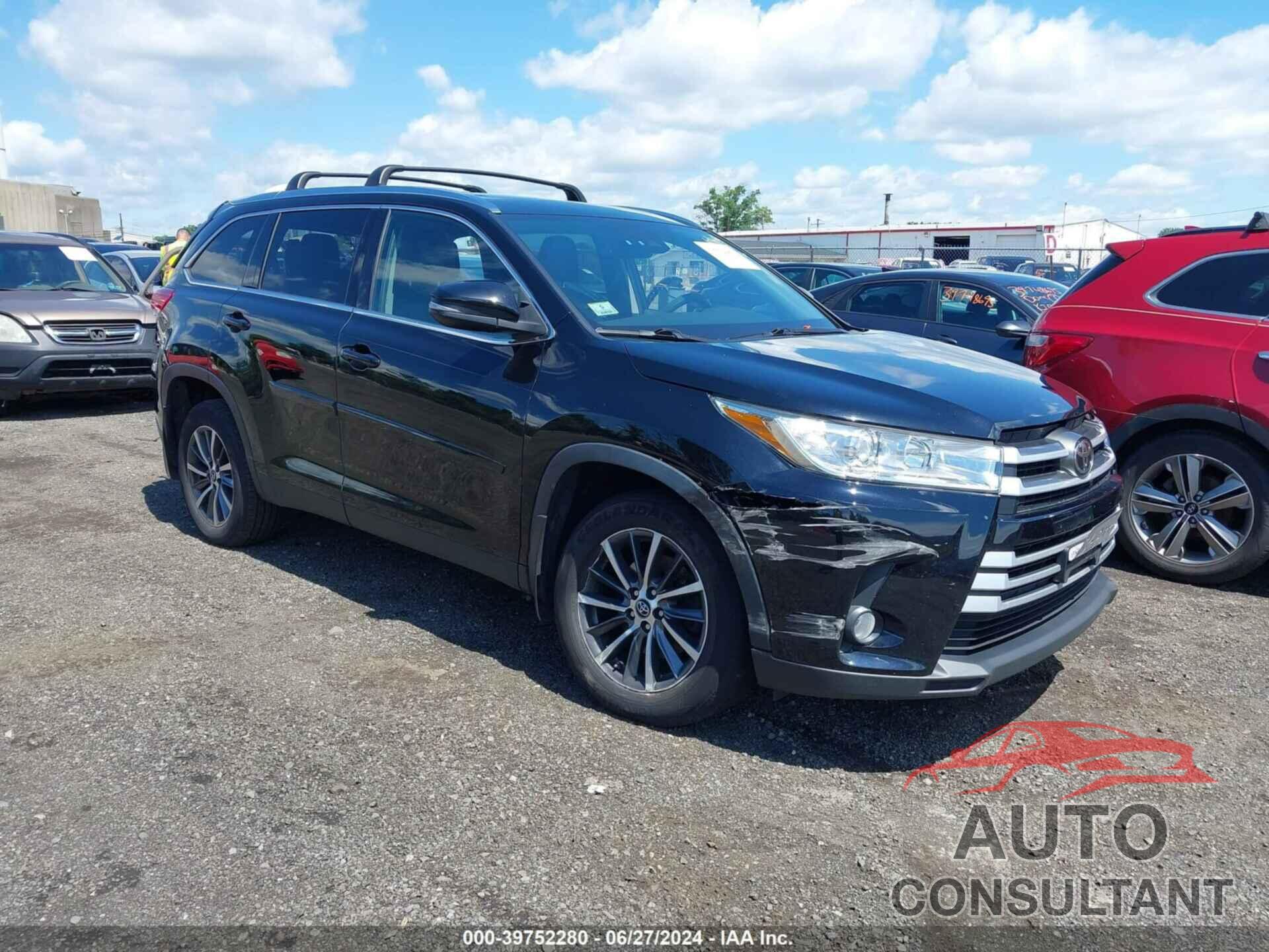 TOYOTA HIGHLANDER 2019 - 5TDJZRFH9KS625136