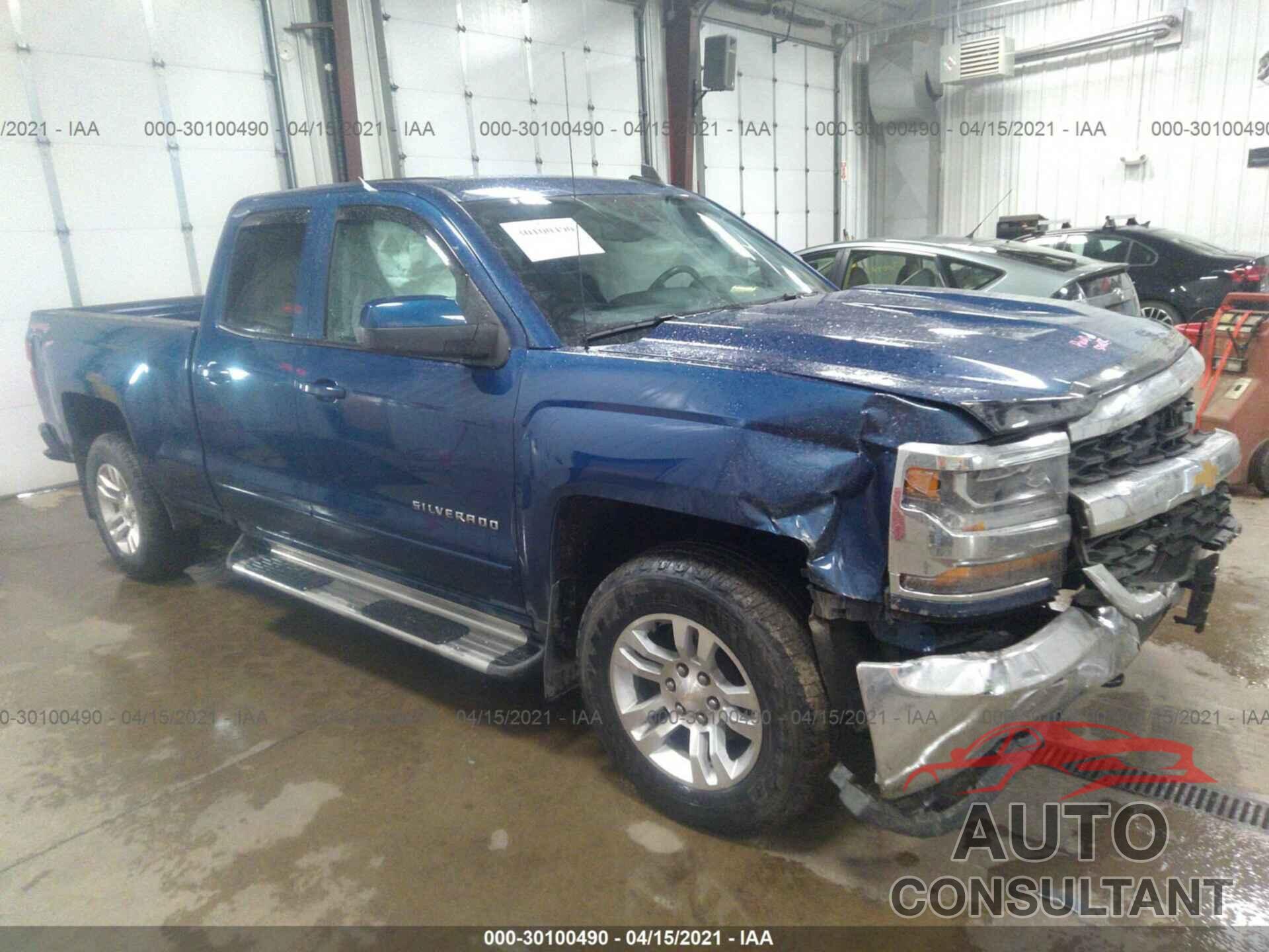 CHEVROLET SILVERADO 1500 2017 - 1GCVKREC0HZ199775