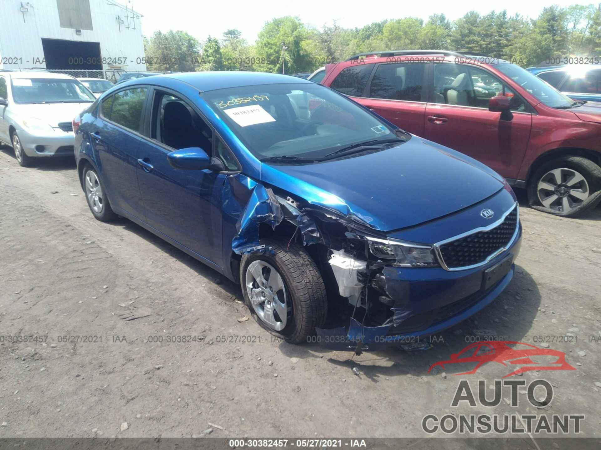 KIA FORTE 2018 - 3KPFK4A79JE272482