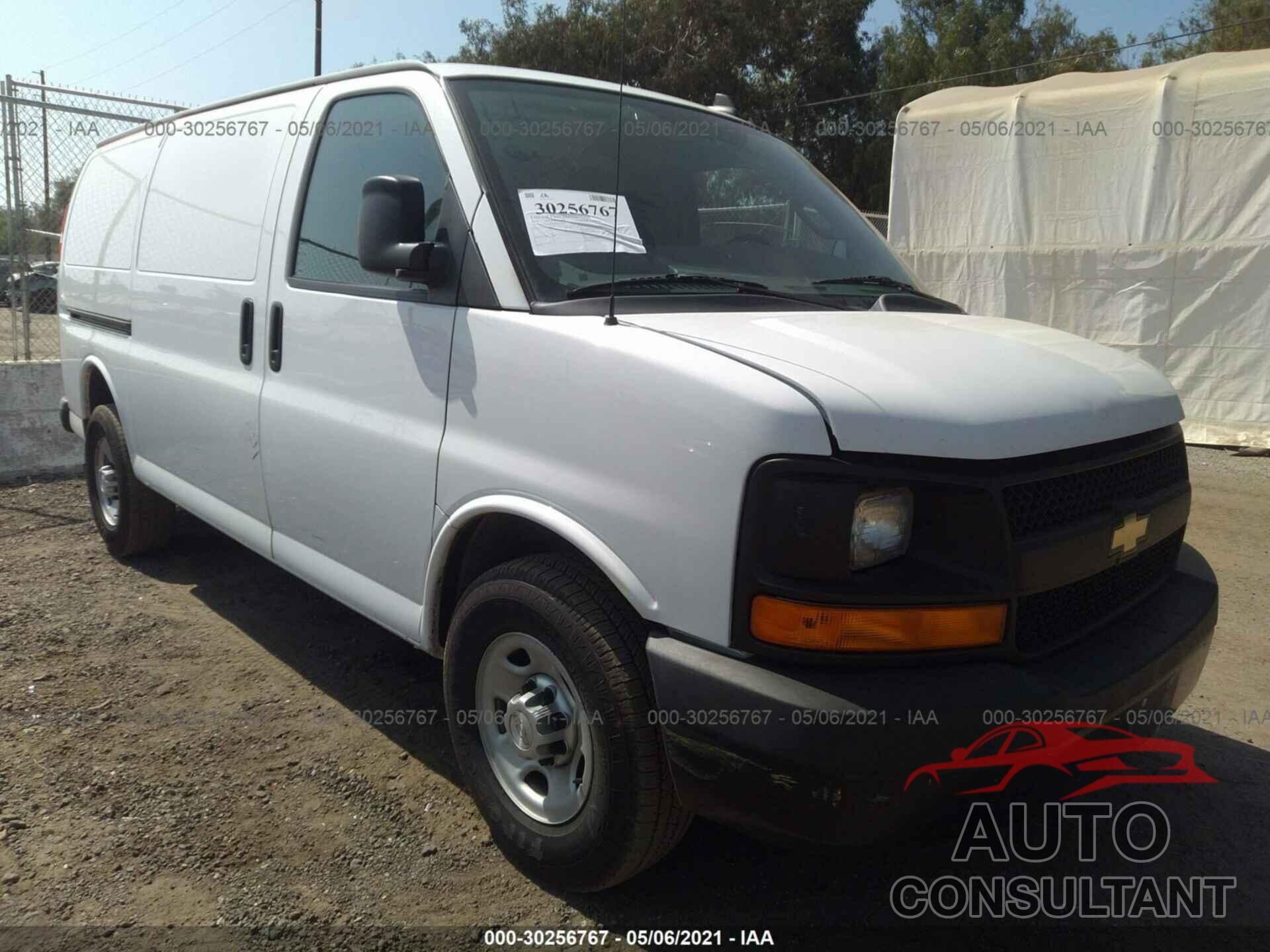 CHEVROLET EXPRESS CARGO VAN 2016 - 1GCWGAFF9G1225206