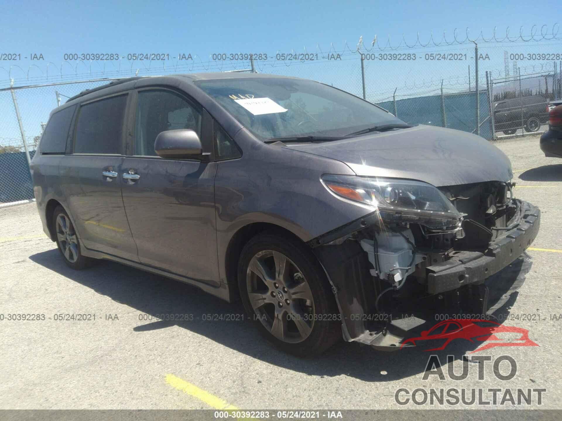 TOYOTA SIENNA 2019 - 5TDXZ3DC9KS018006