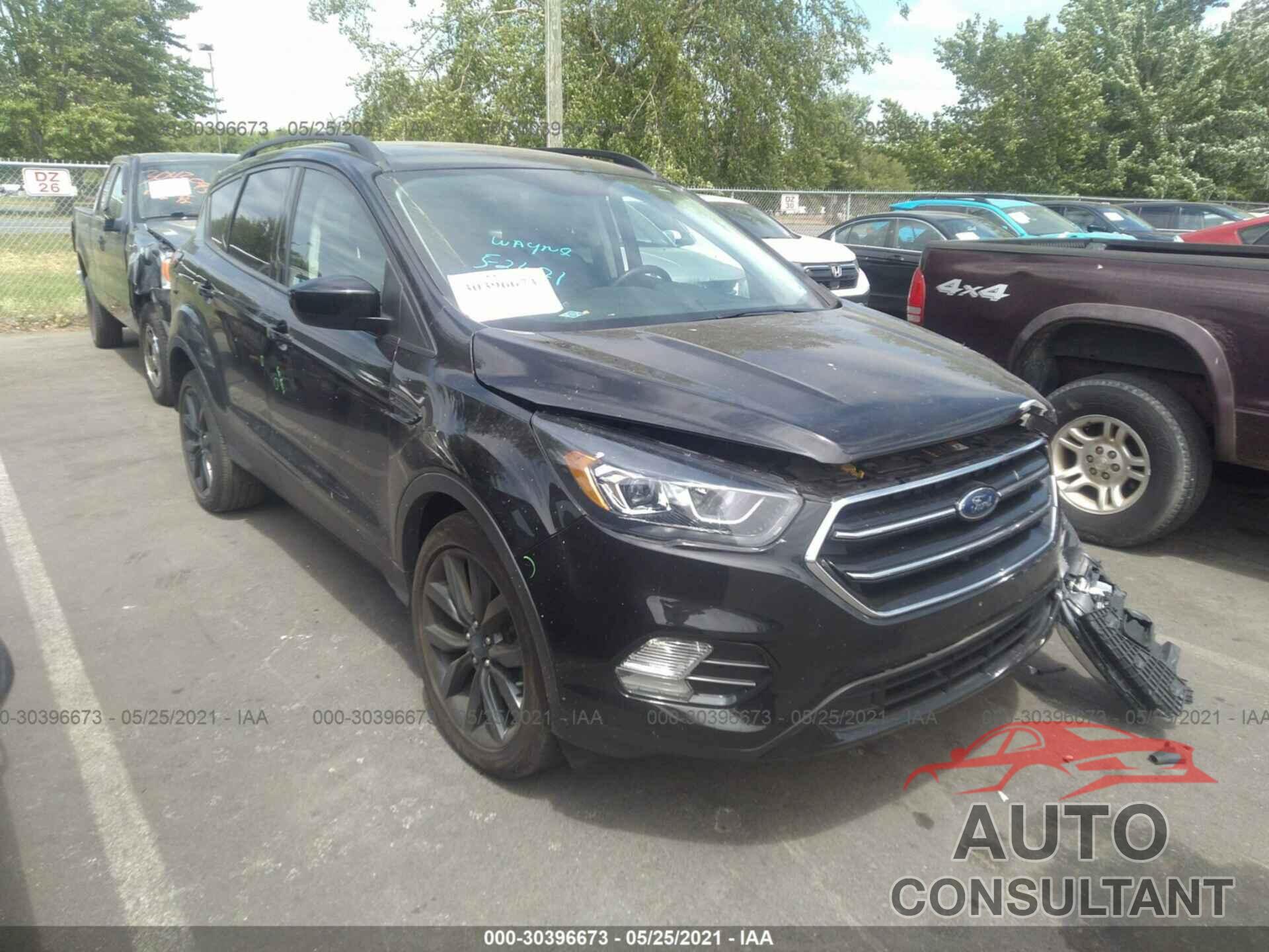FORD ESCAPE 2019 - 1FMCU9GD3KUA38019