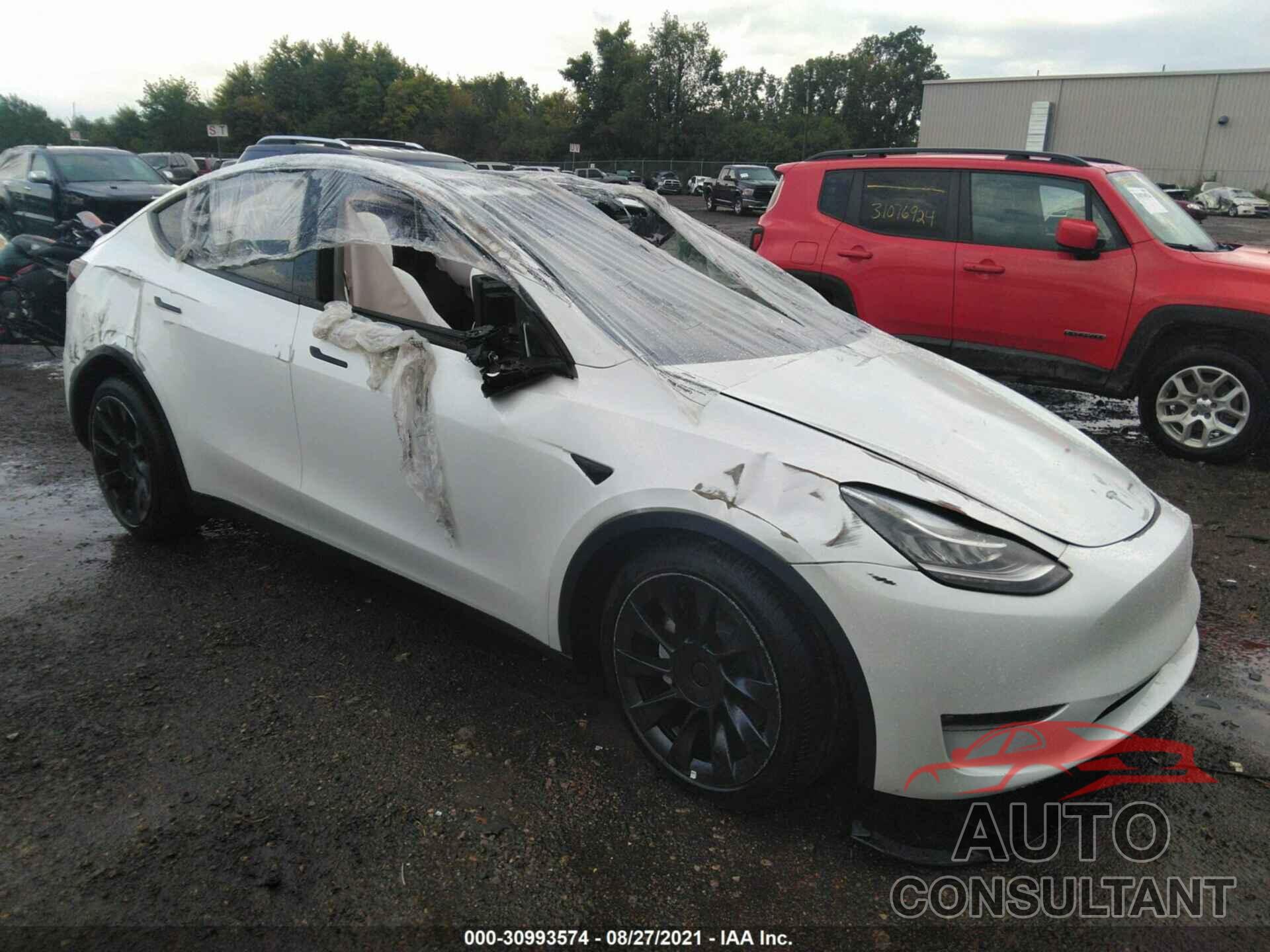 TESLA MODEL Y 2021 - 5YJYGDEE0MF224306