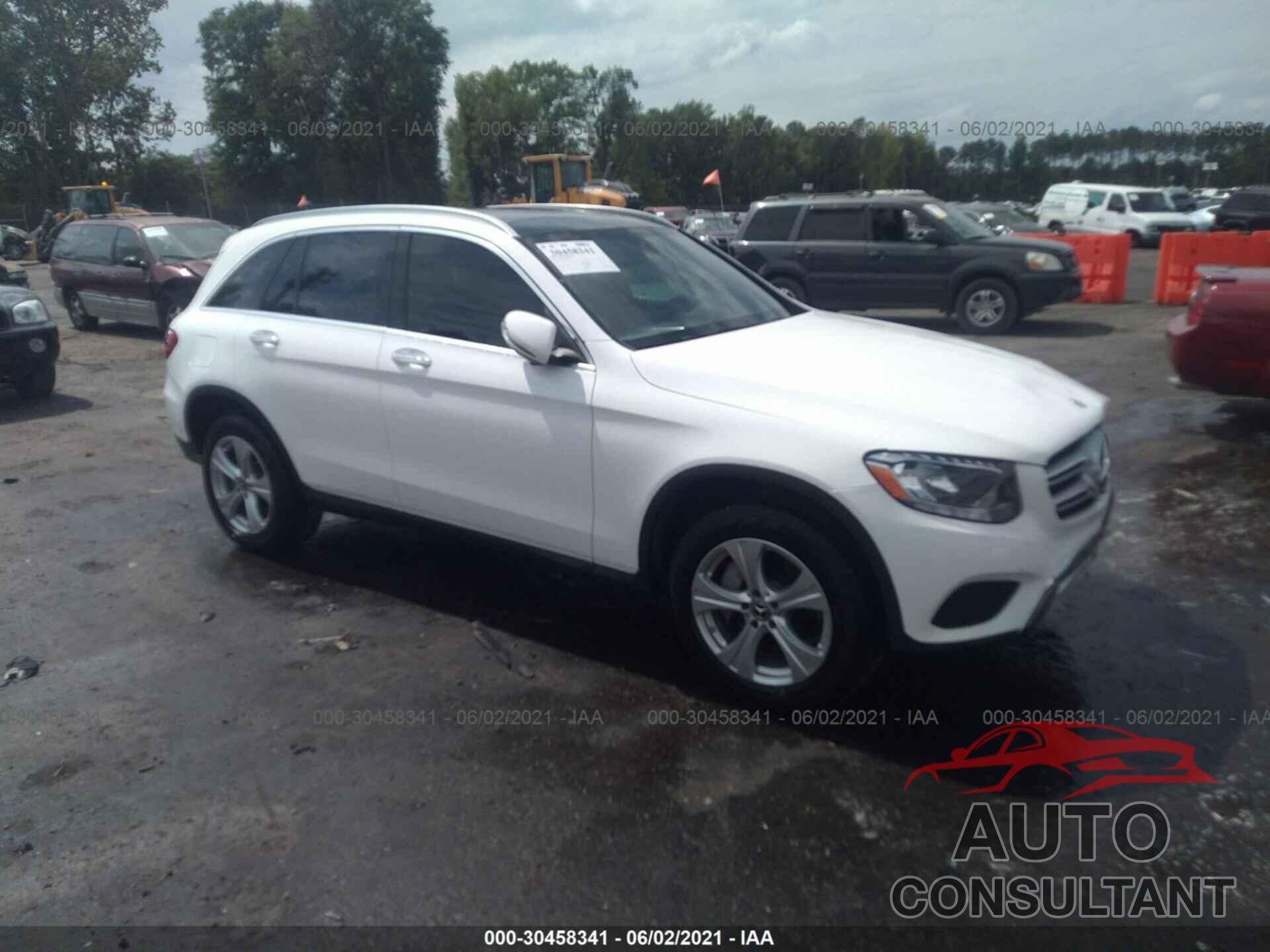 MERCEDES-BENZ GLC 2017 - WDC0G4JB7HF213453