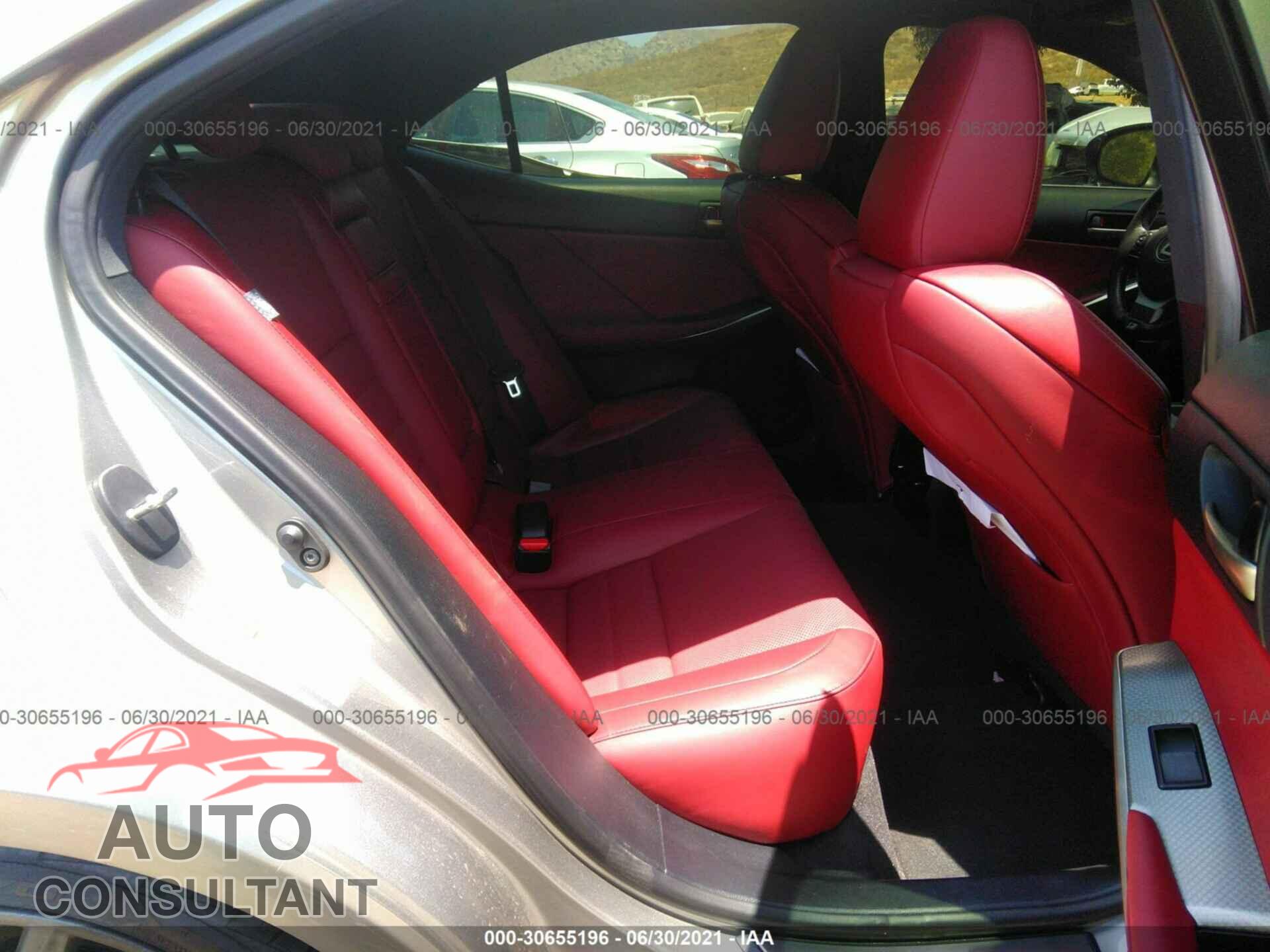 LEXUS IS 2017 - JTHBA1D29H5045376