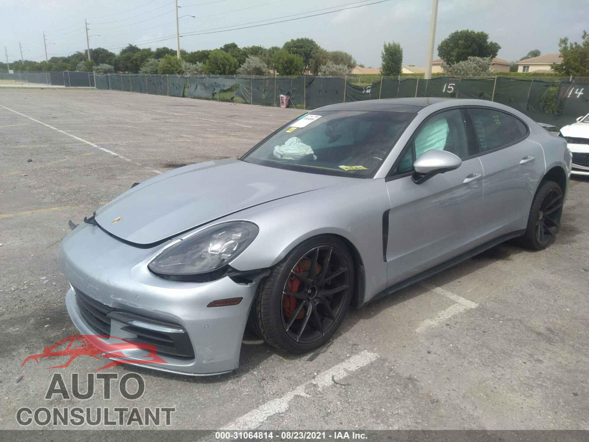 PORSCHE PANAMERA 2017 - WP0AA2A72HL100930