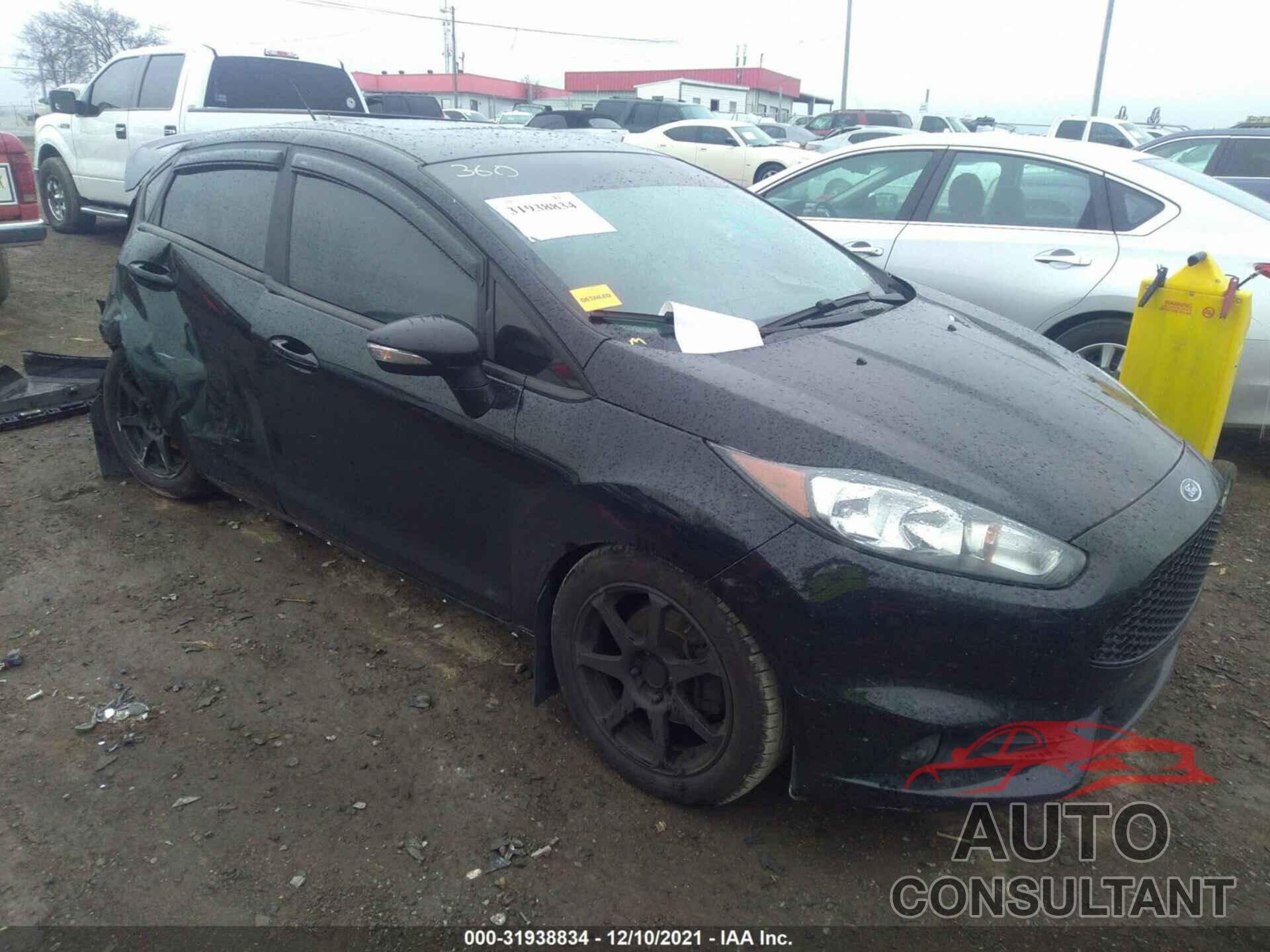 FORD FIESTA 2018 - 3FADP4GX5JM145207