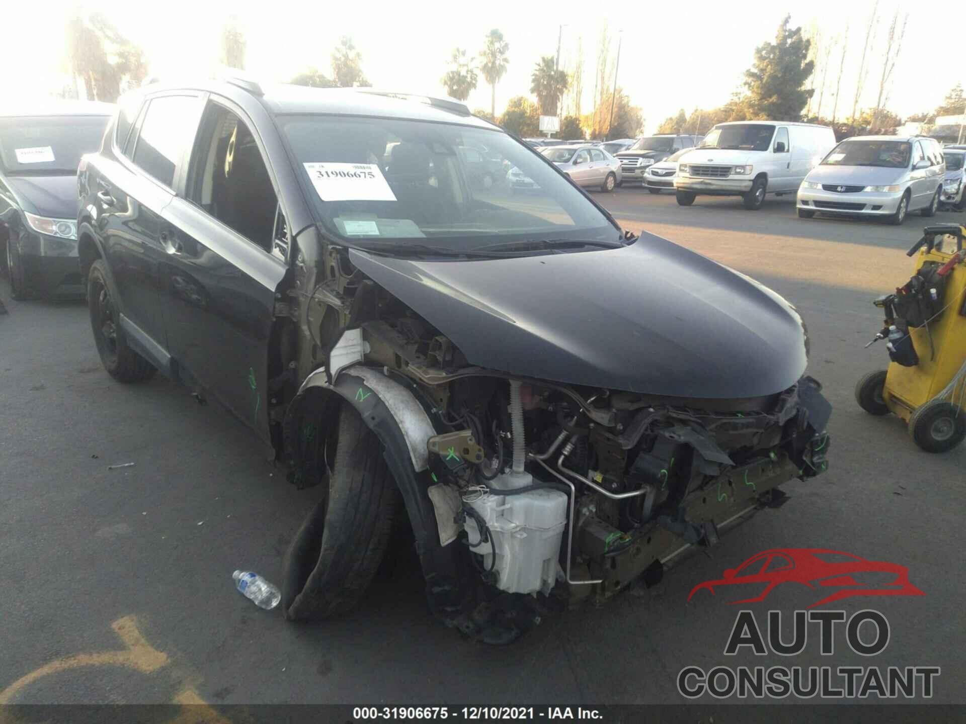 TOYOTA RAV4 2017 - 2T3ZFREV3HW343875