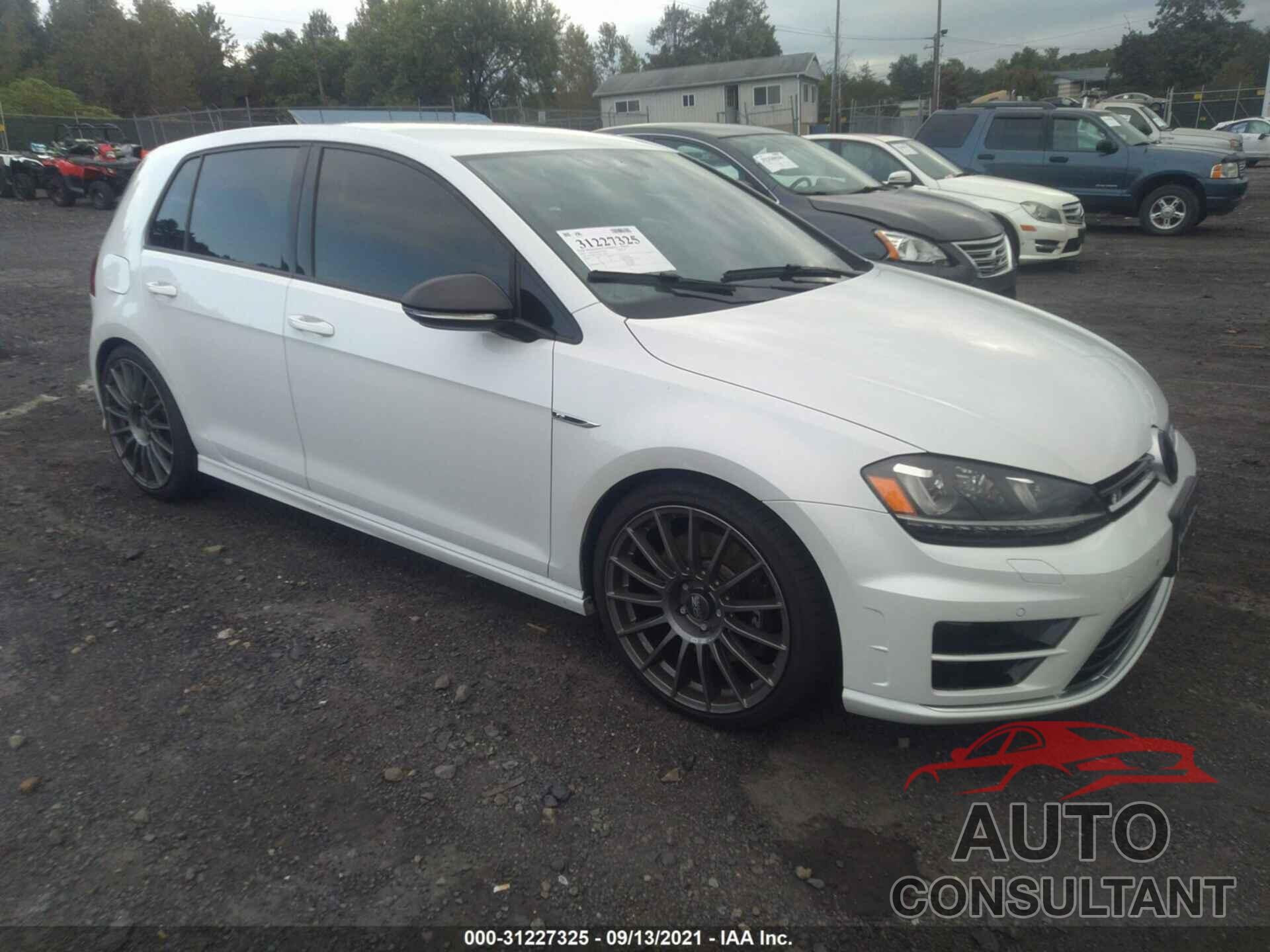 VOLKSWAGEN GOLF R 2017 - WVWWF7AU0HW138875
