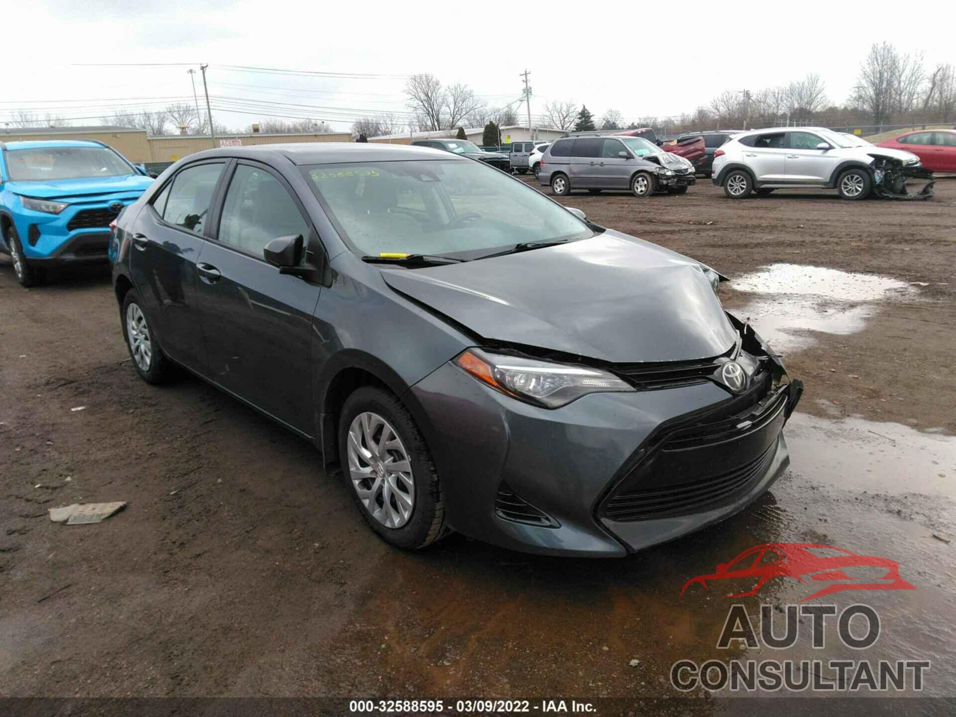 TOYOTA COROLLA 2018 - 2T1BURHE7JC995255