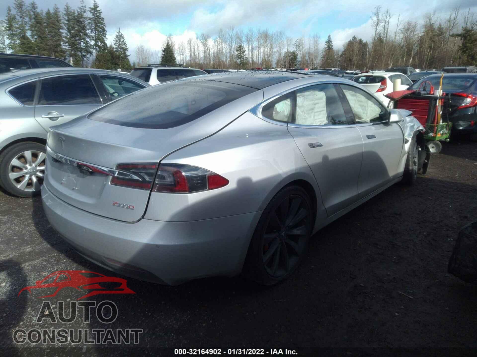 TESLA MODEL S 2017 - 5YJSA1E4XHF183752