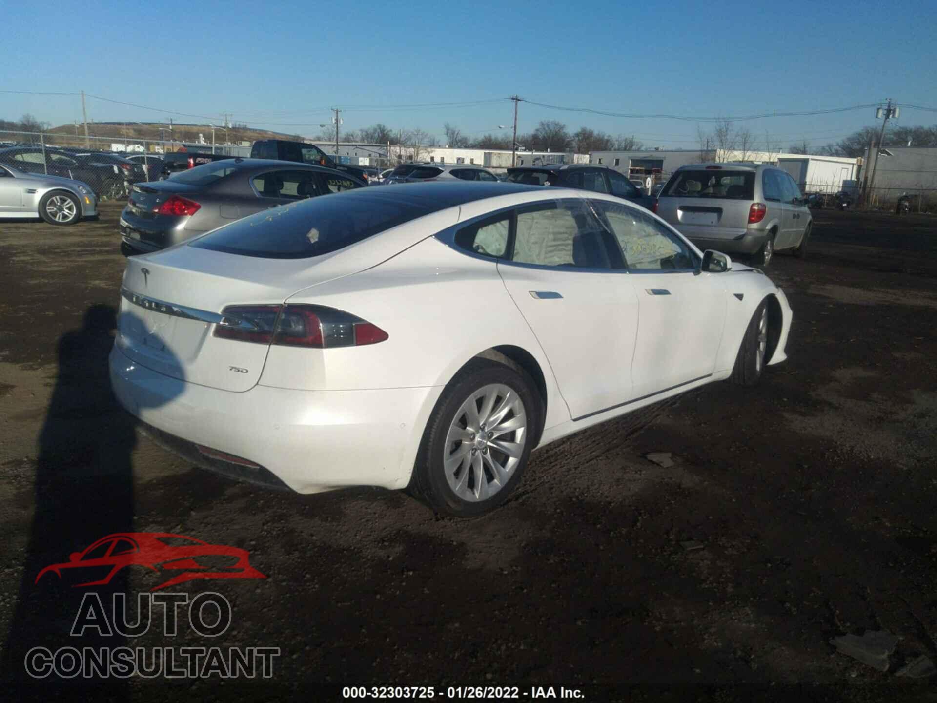 TESLA MODEL S 2018 - 5YJSA1E20JF241629