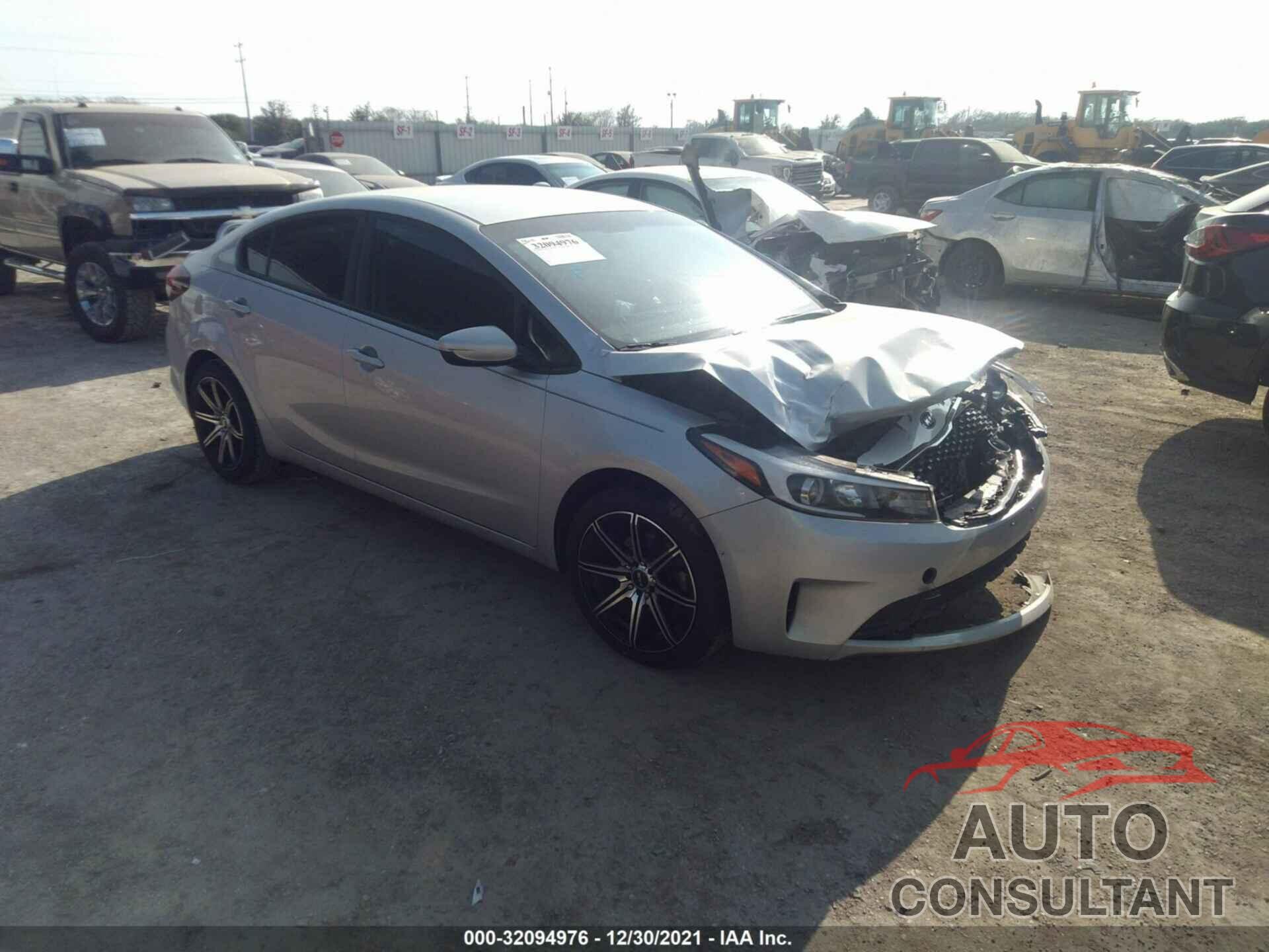 KIA FORTE 2017 - 3KPFL4A70HE016982