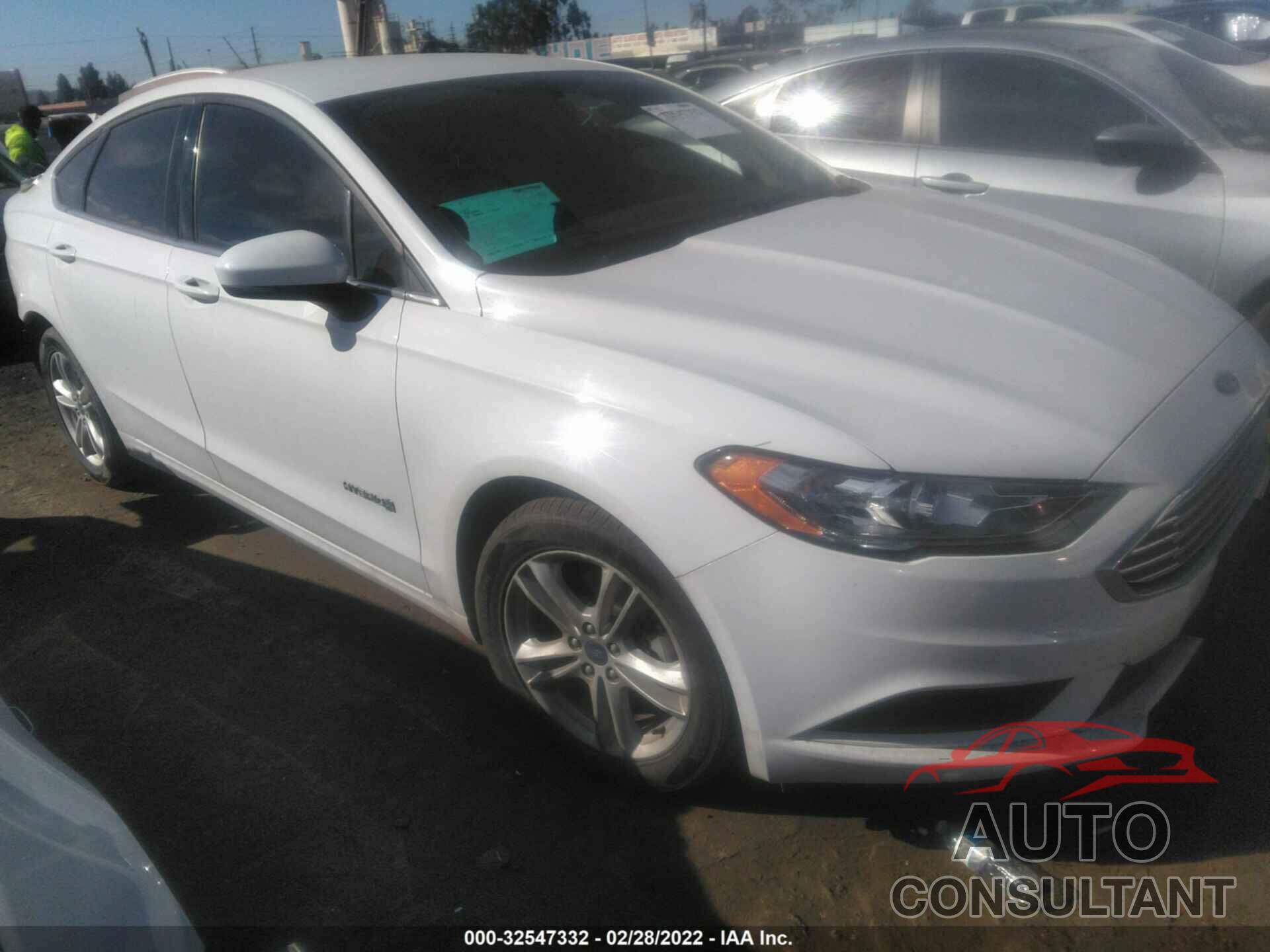 FORD FUSION HYBRID 2018 - 3FA6P0LU9JR246363