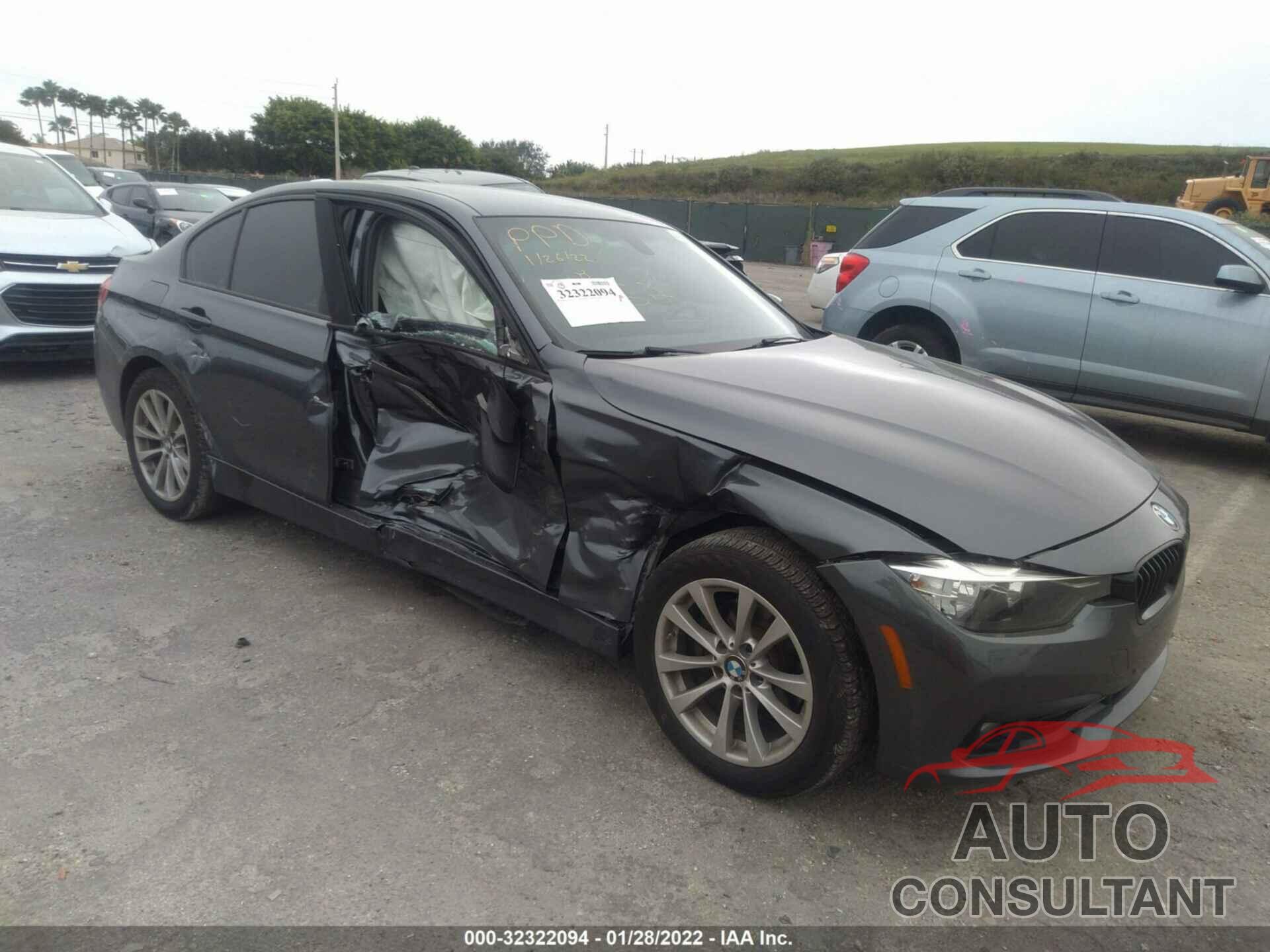 BMW 3 SERIES 2017 - WBA8A9C50HK620257