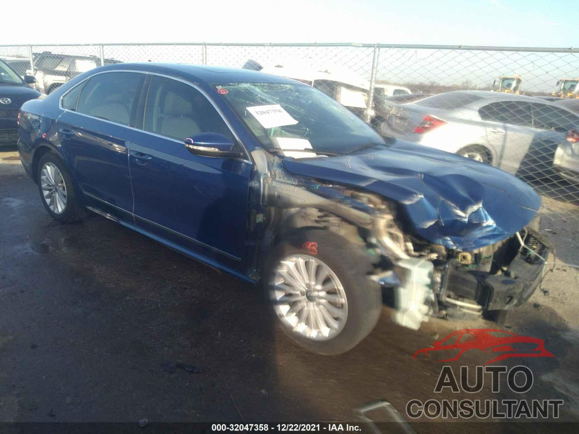 VOLKSWAGEN PASSAT 2016 - 1VWBS7A38GC023049
